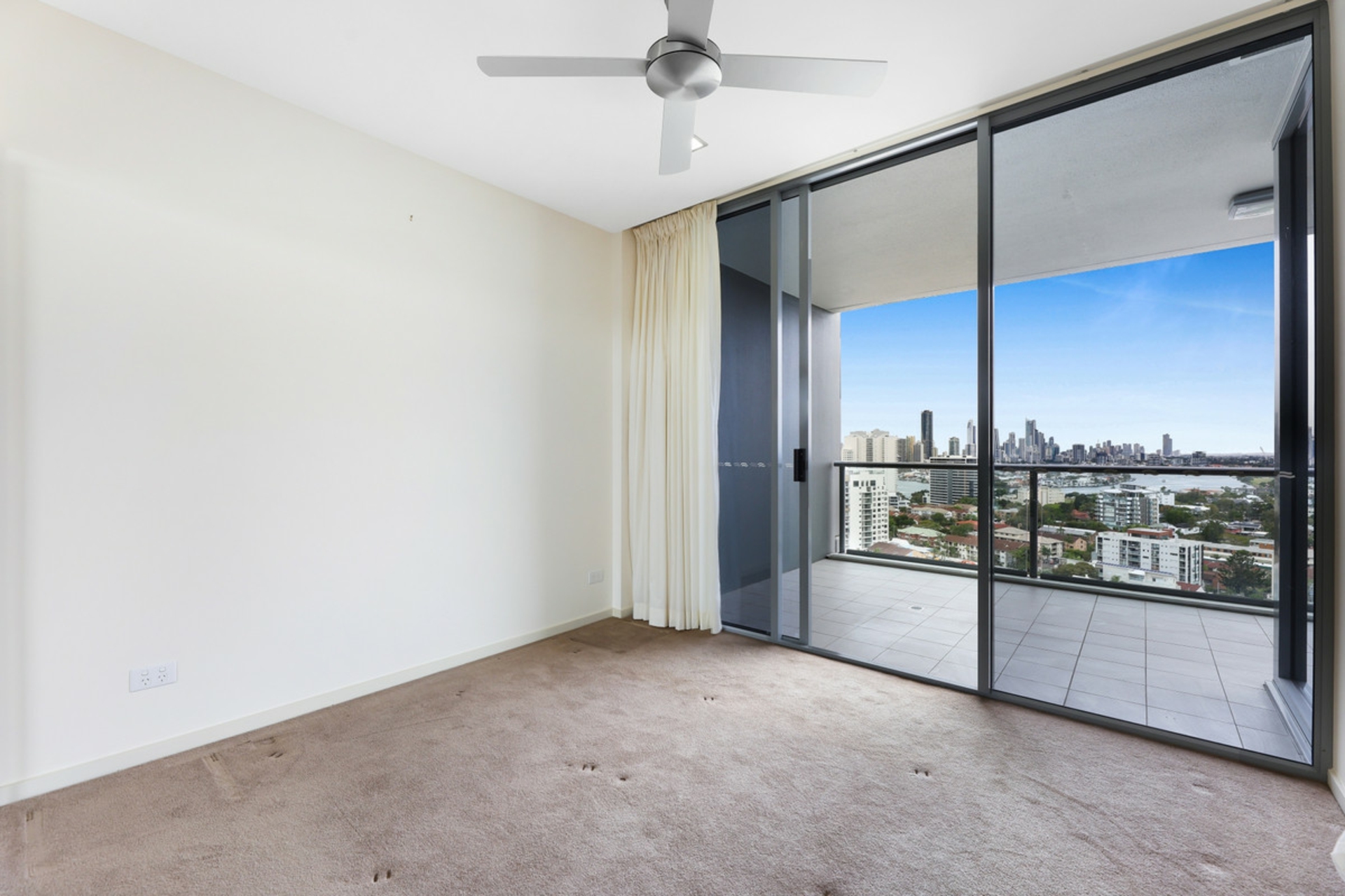 1804/34 Scarborough Street, SOUTHPORT