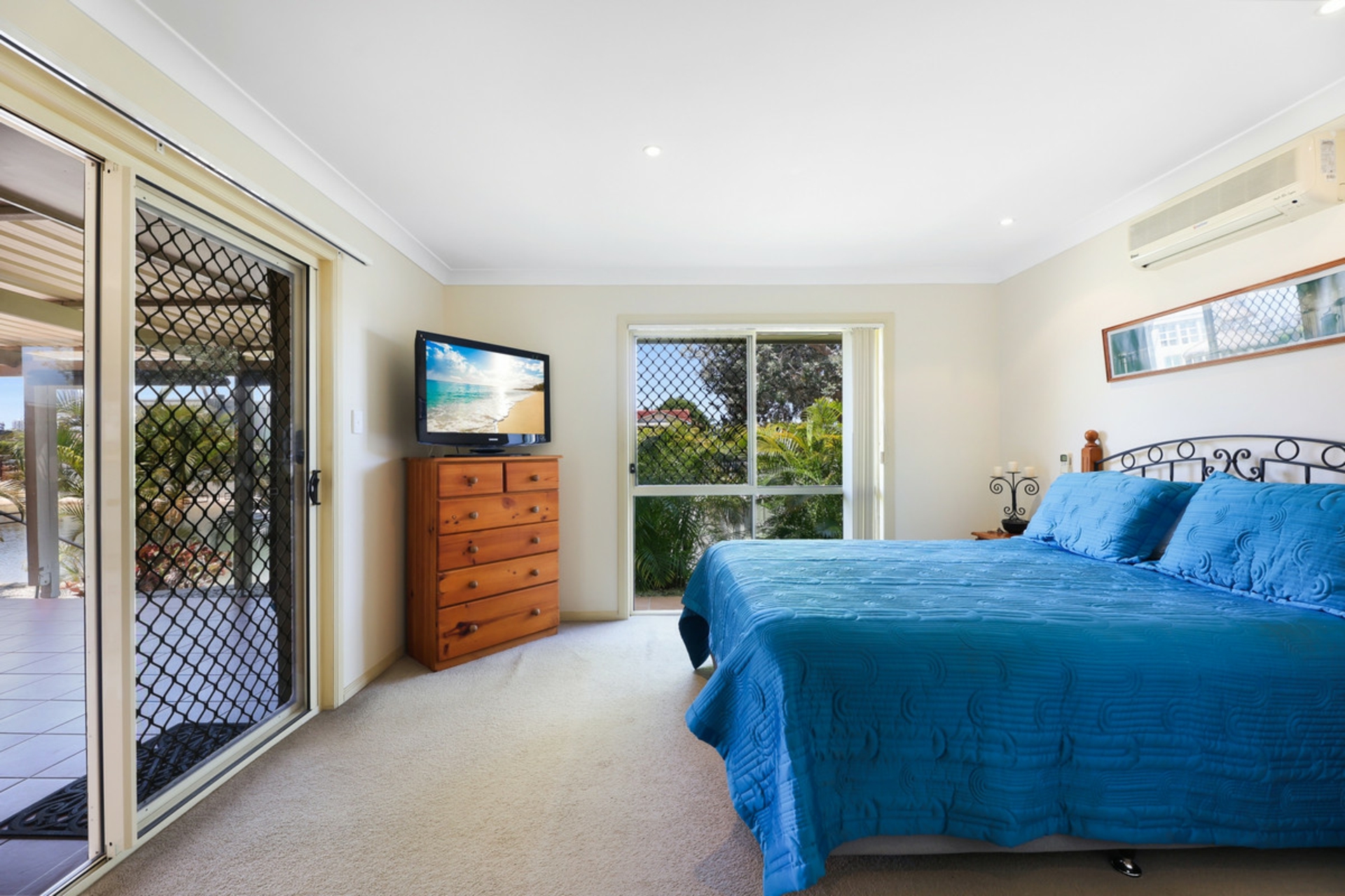 150 Monaco Street, BROADBEACH WATERS