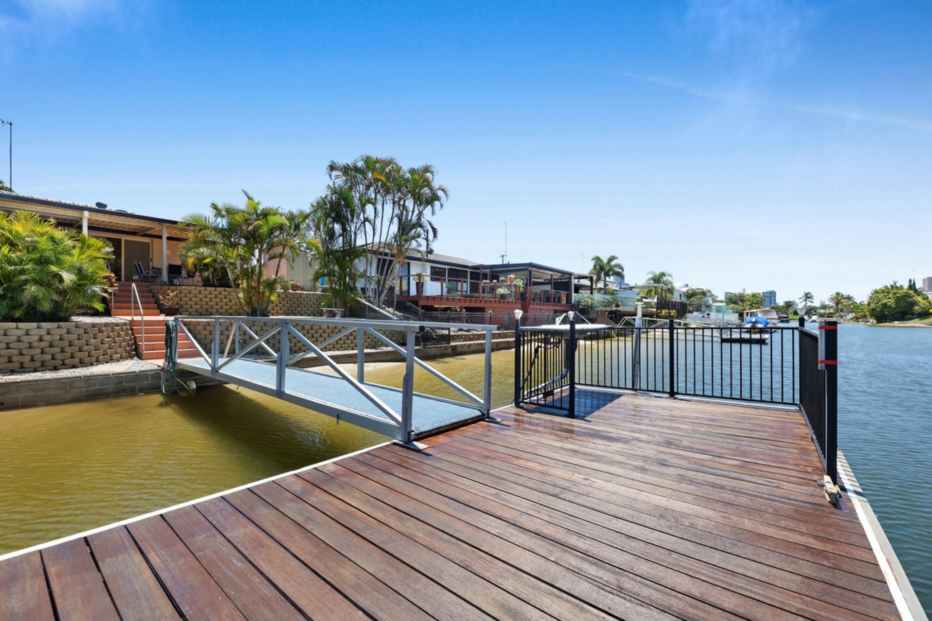 150 Monaco Street, BROADBEACH WATERS
