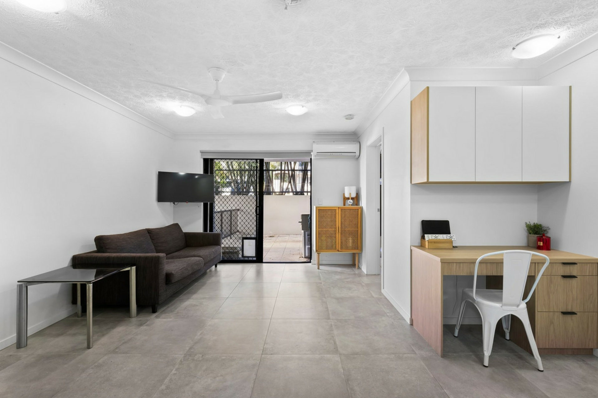 2/15-17 Lloyd Street, SOUTHPORT