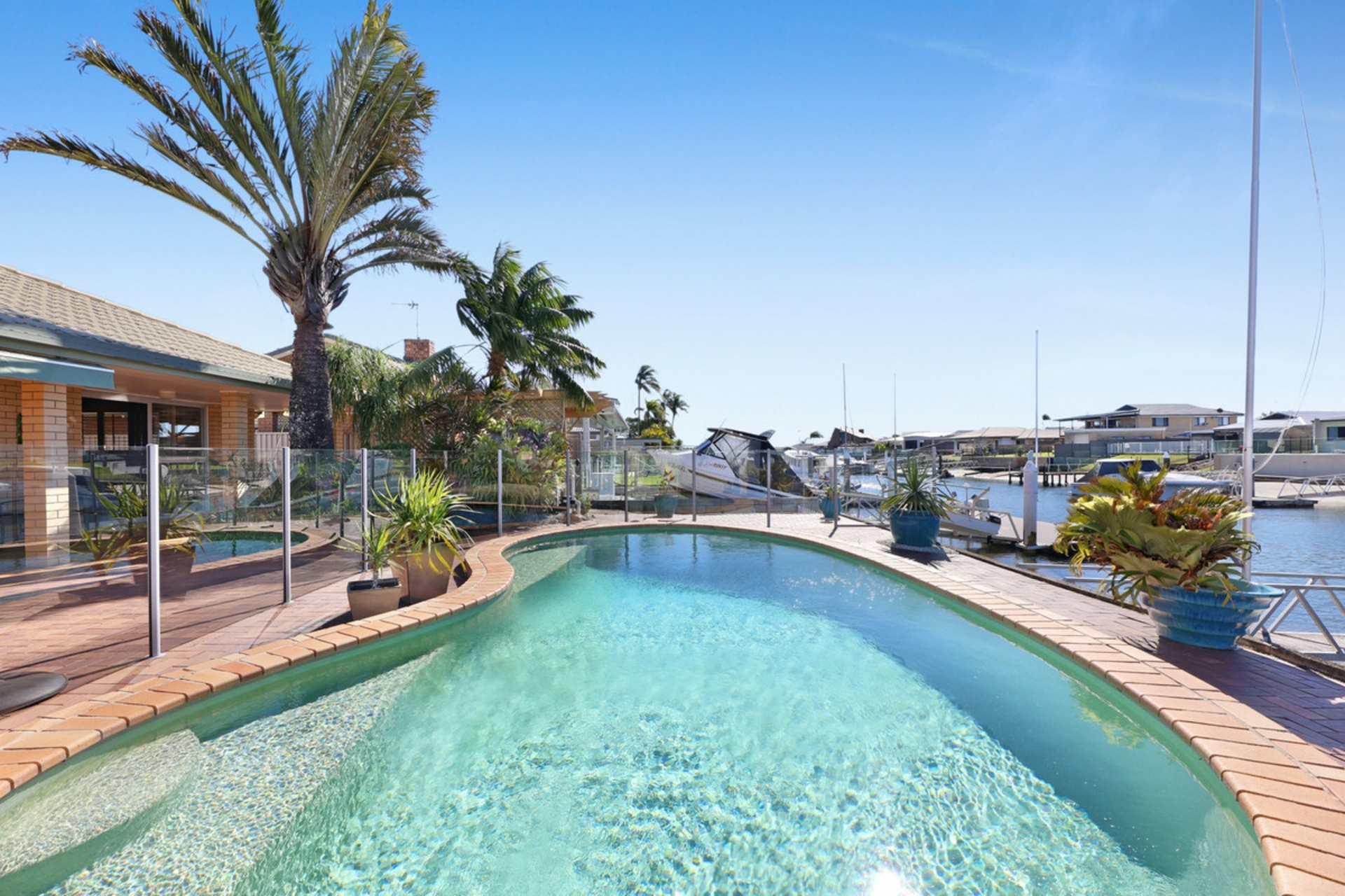 35 Oxley Drive, PARADISE POINT