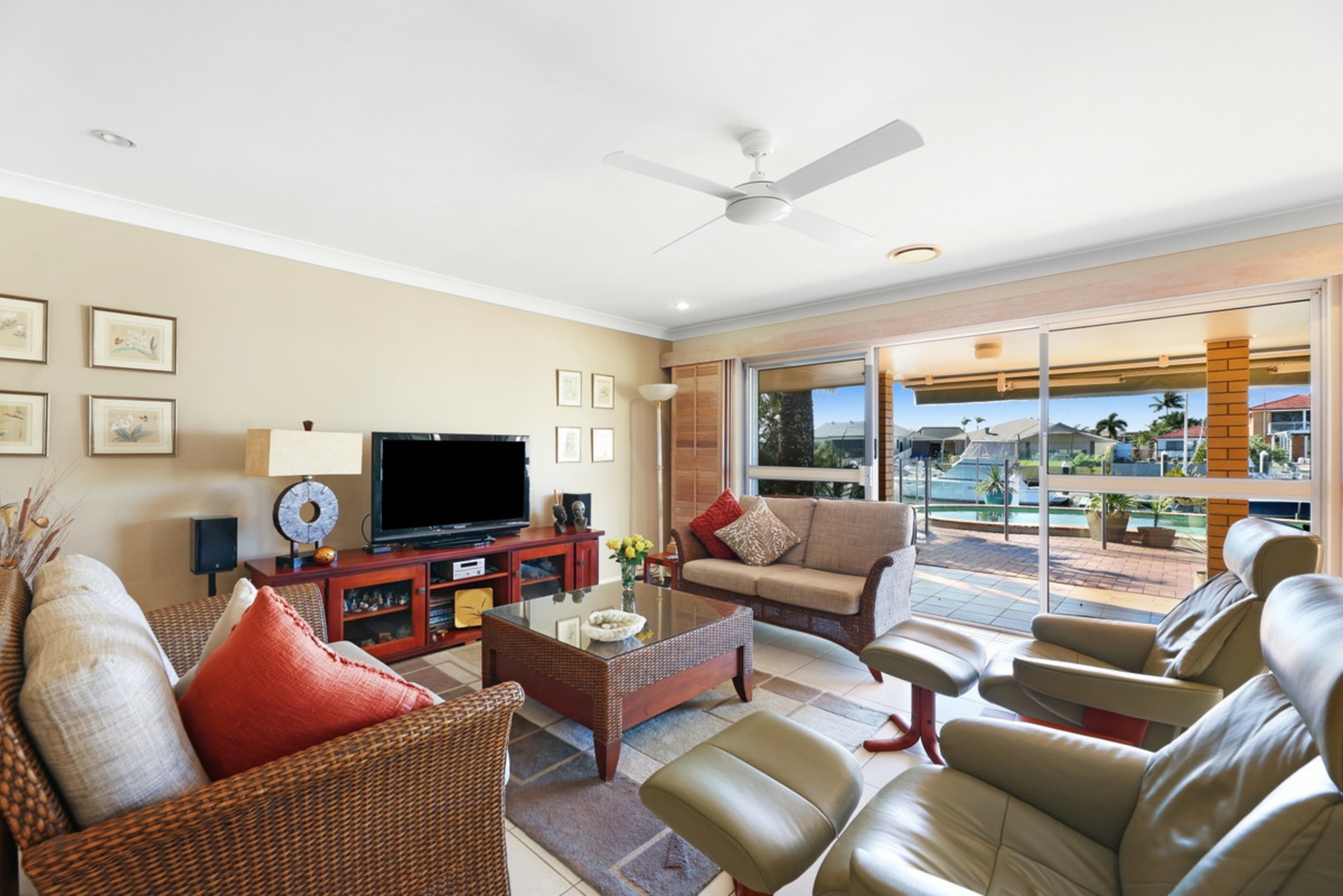 35 Oxley Drive, PARADISE POINT
