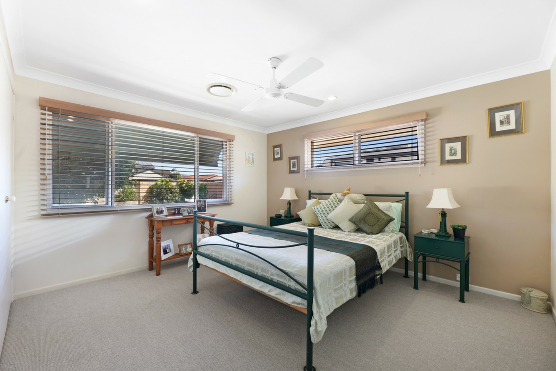 35 Oxley Drive, PARADISE POINT