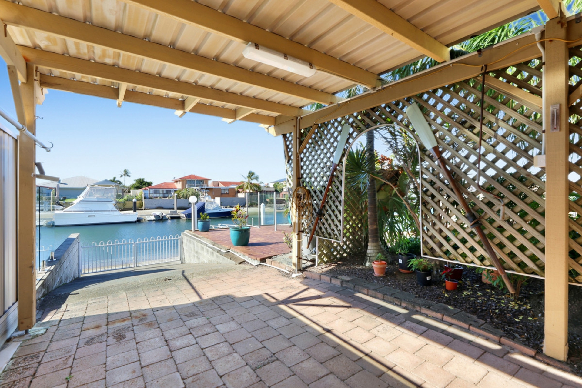 35 Oxley Drive, PARADISE POINT