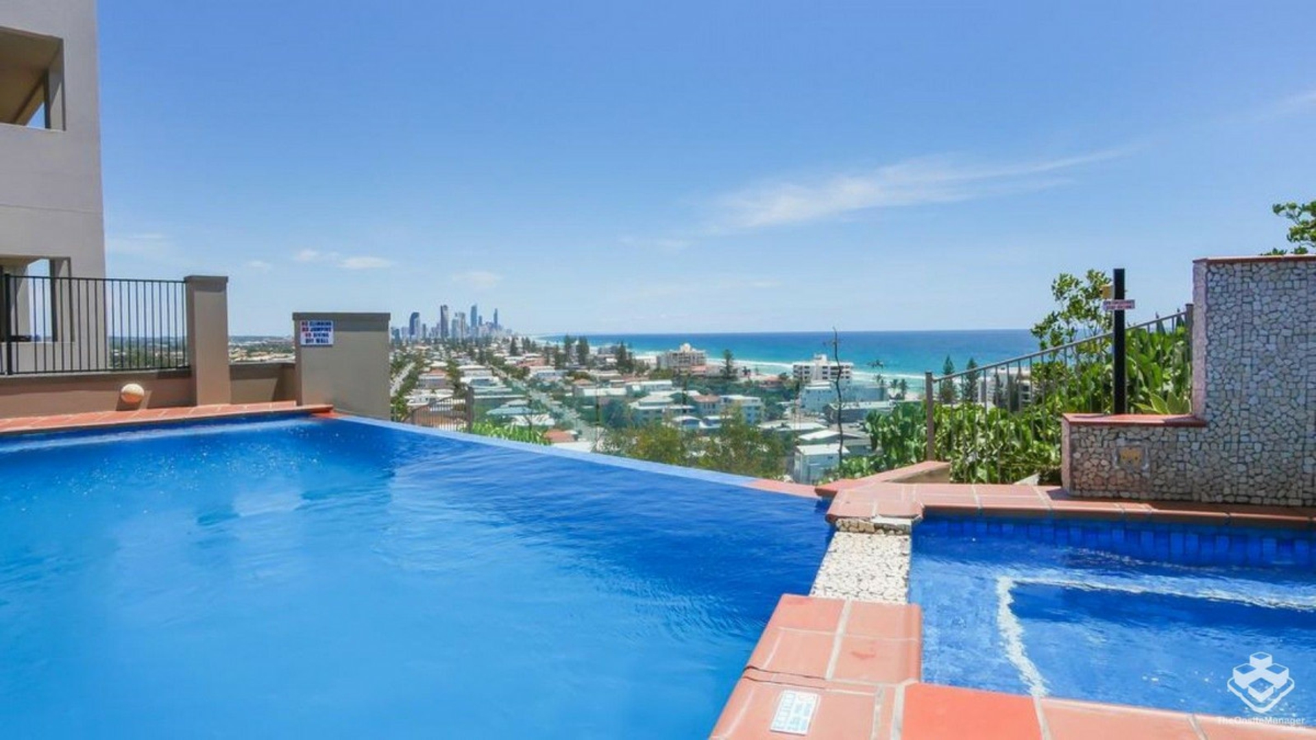 E8/1 Great Hall Drive, MIAMI