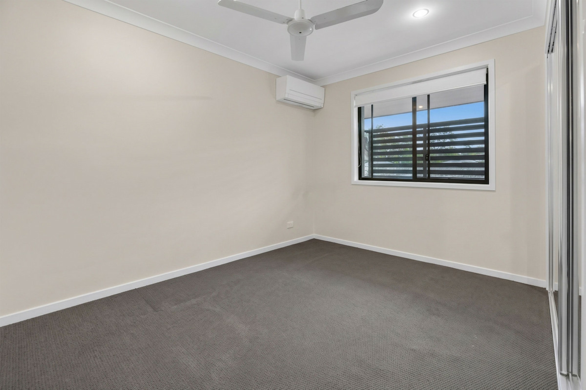 4/139 Cotlew Street — photo 18 of 23