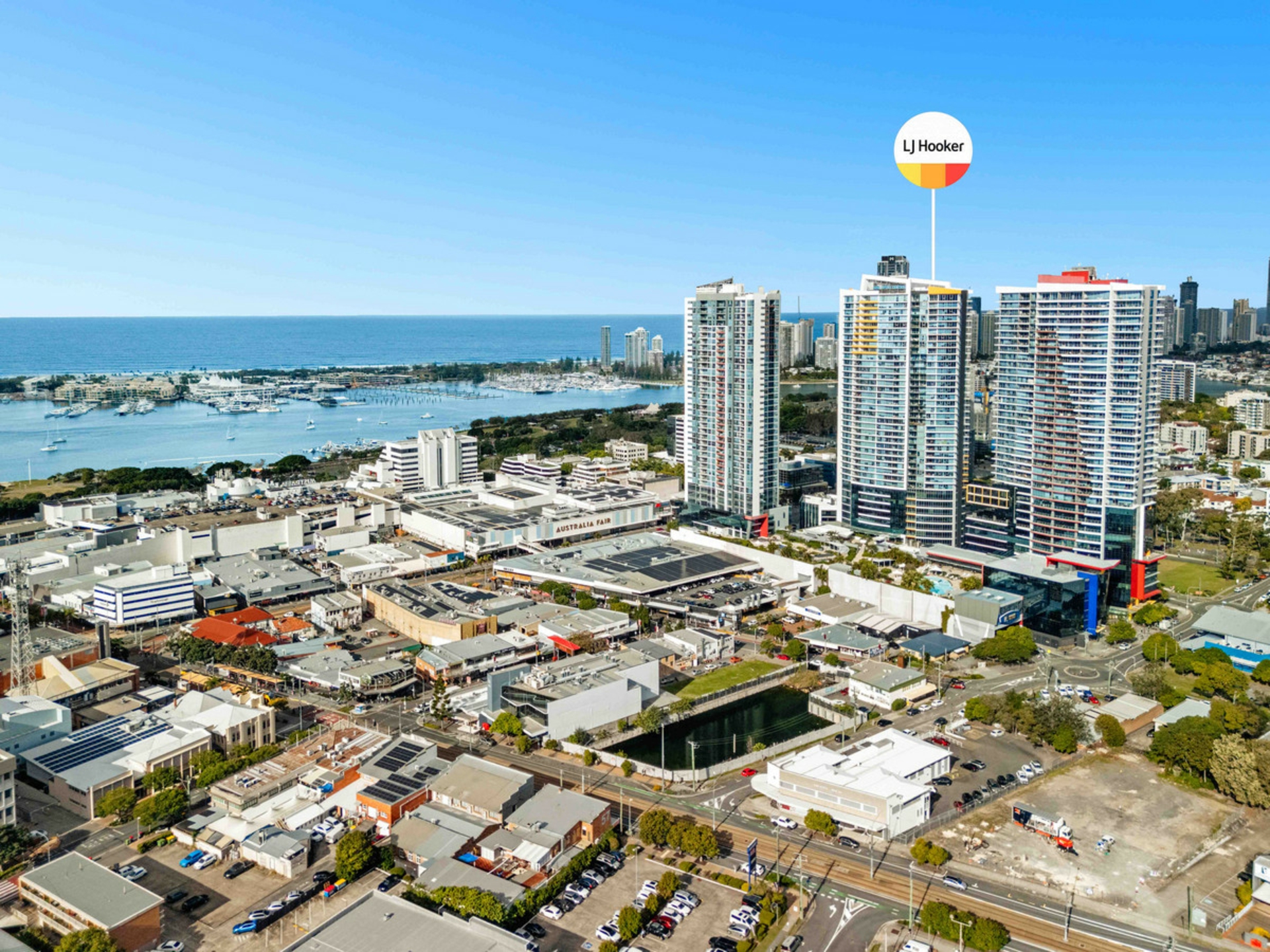 22905/5 Lawson Street — photo from LJ Hooker Southport