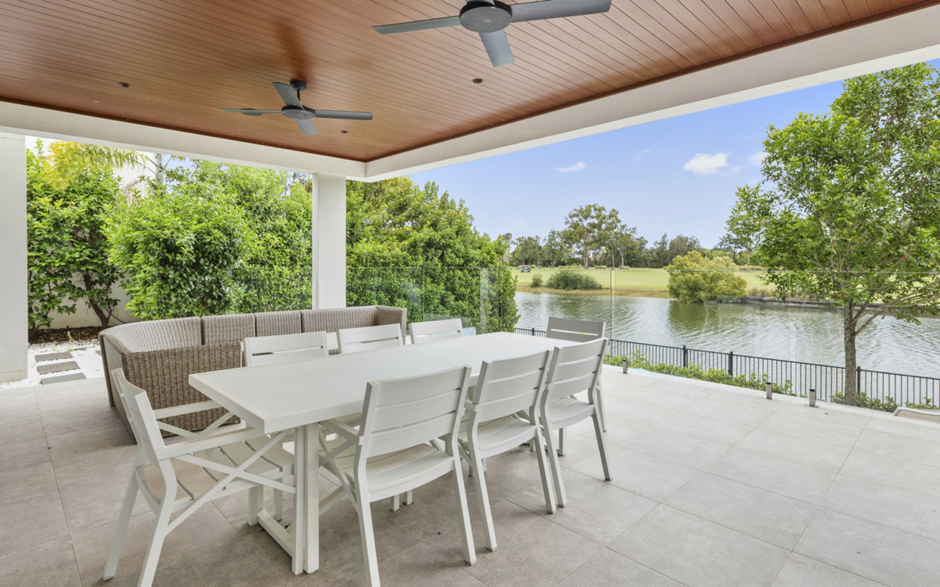 7625 Fairway Boulevard — photo 5 of 23