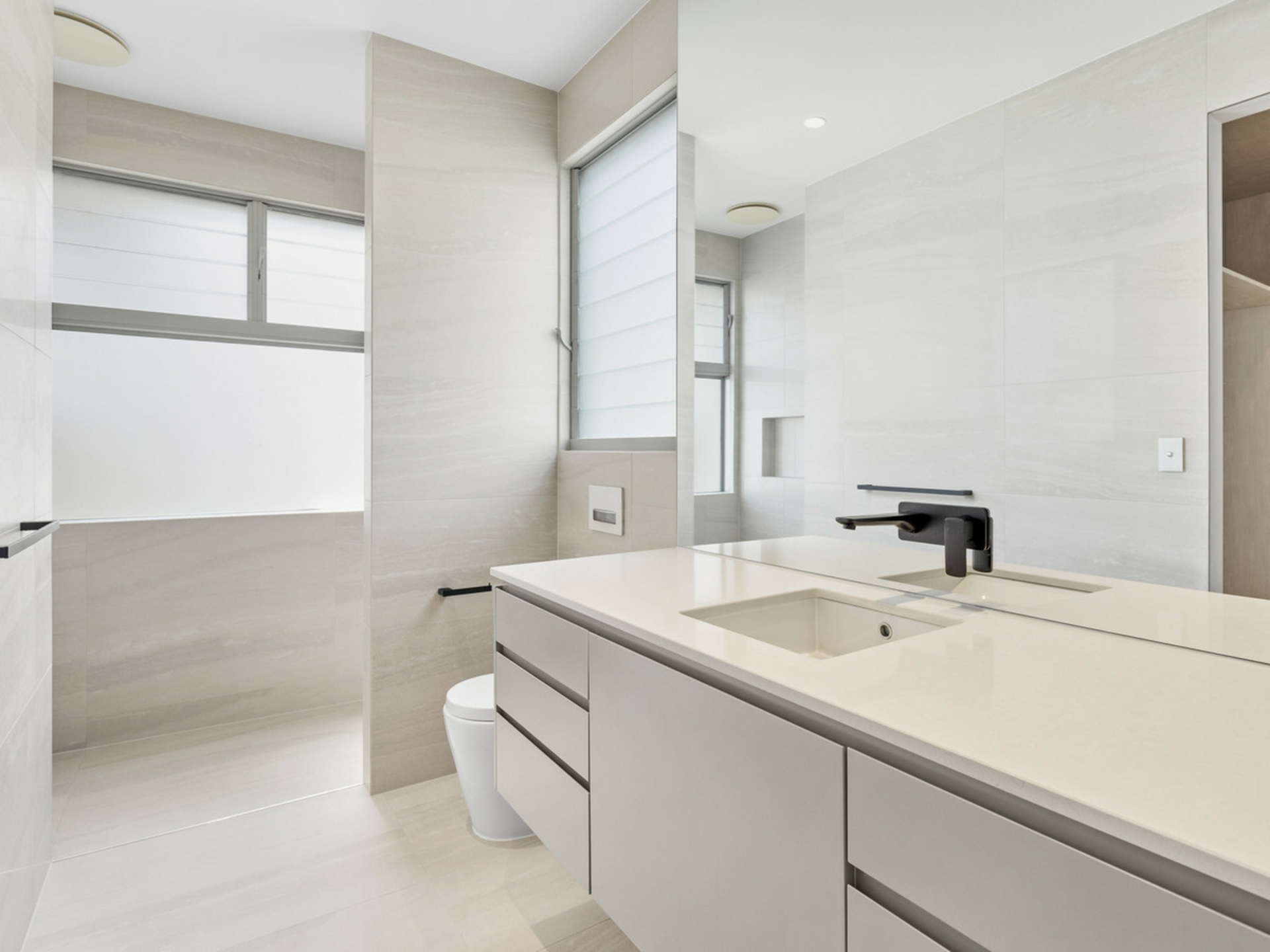 7625 Fairway Boulevard — photo 11 of 23