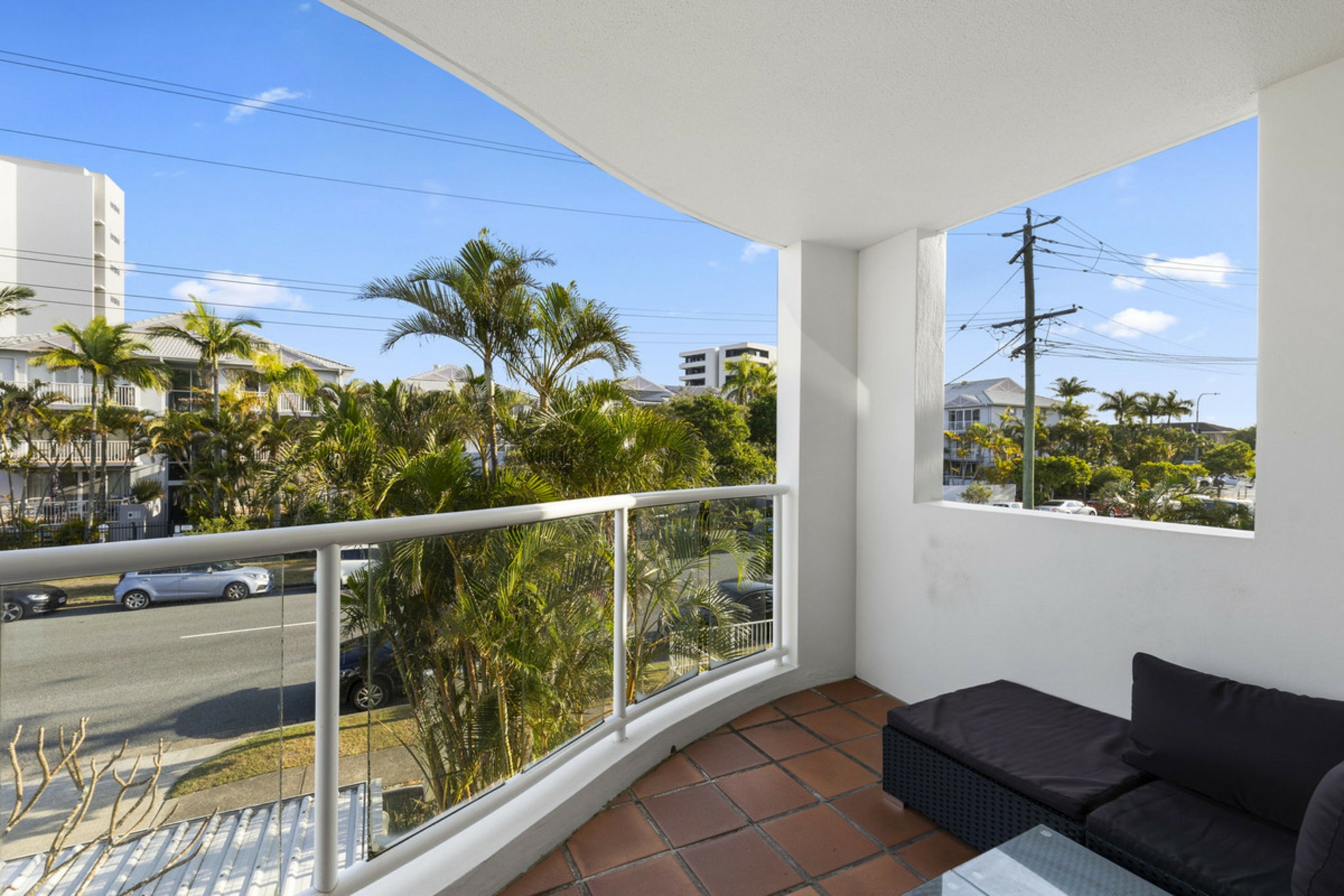 8/7 Whiting Street — photo 6 of 11