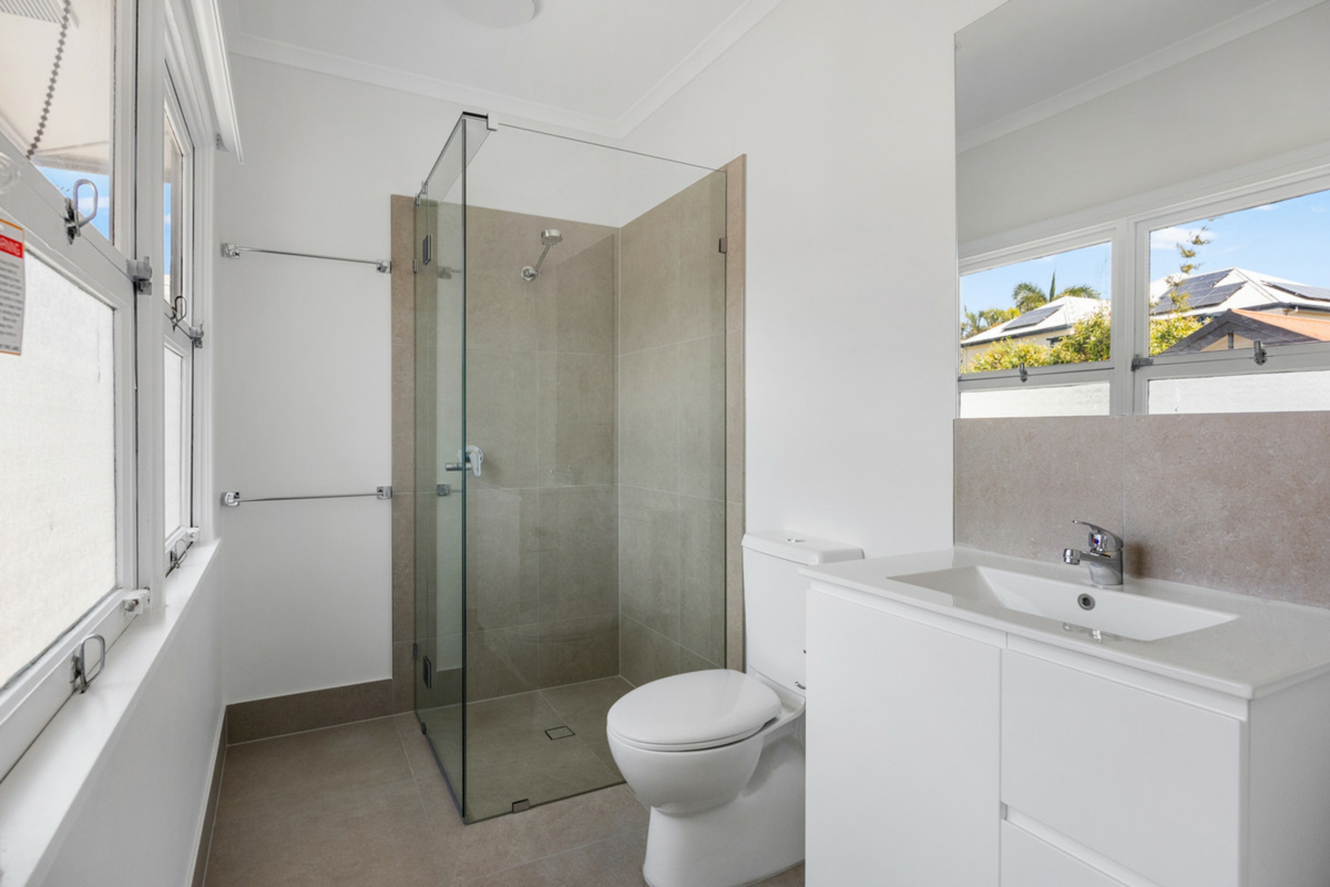 30 Lind Avenue — photo 8 of 16