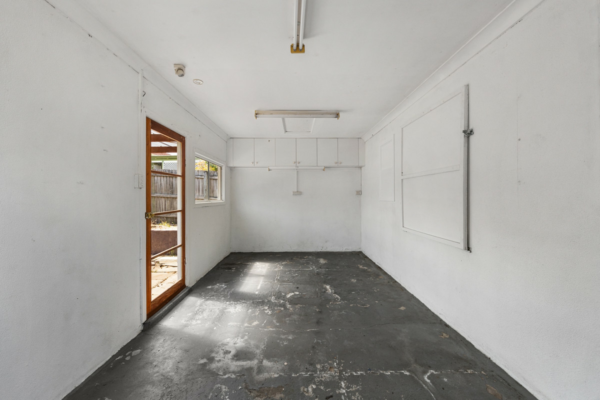 30 Lind Avenue — photo 16 of 16