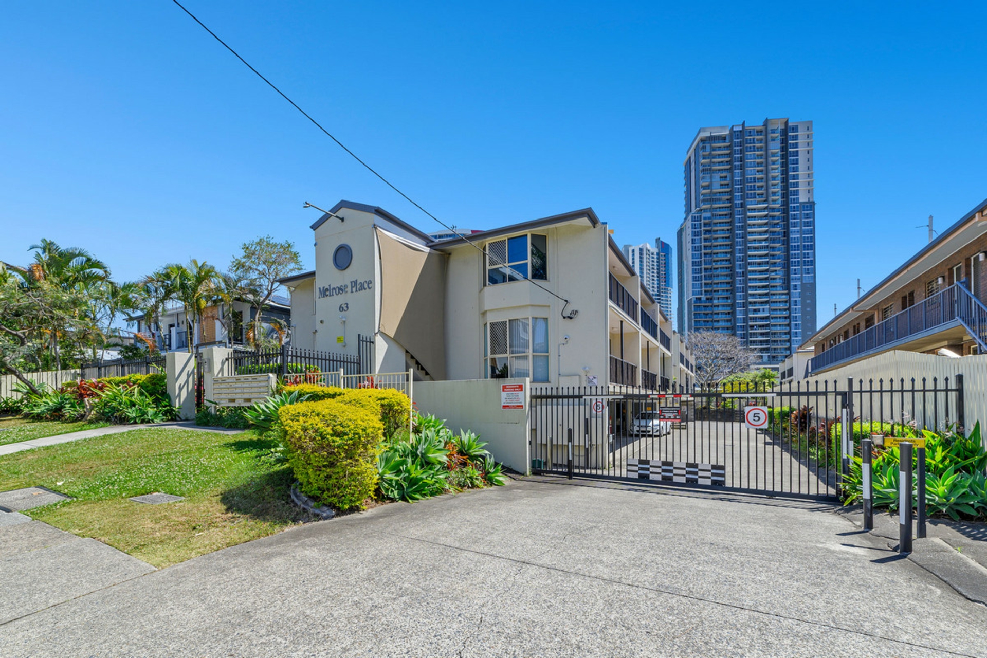 19/63 Queen Street — photo from LJ Hooker Southport