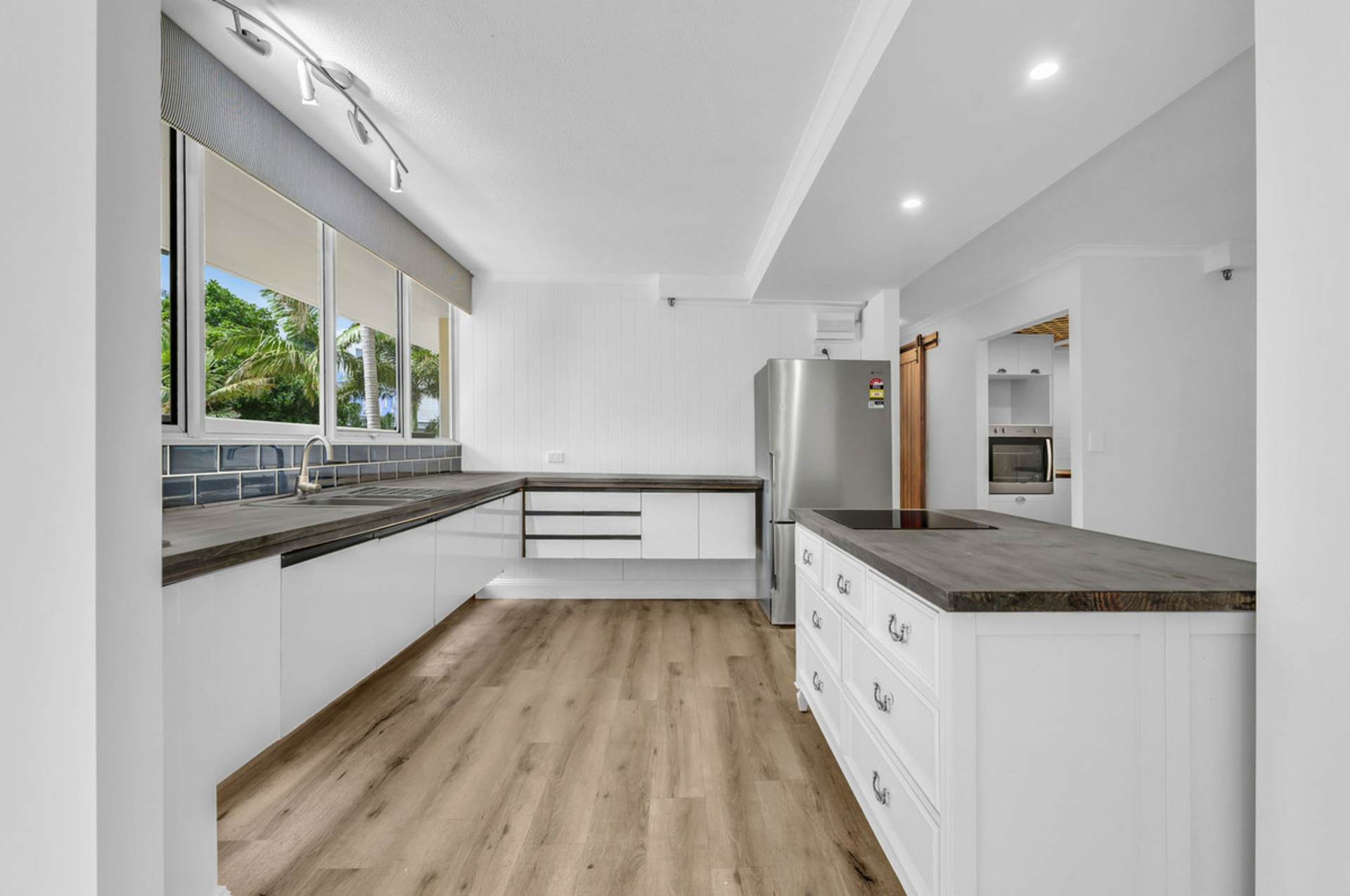 3/40 Ferny Avenue — photo 10 of 29