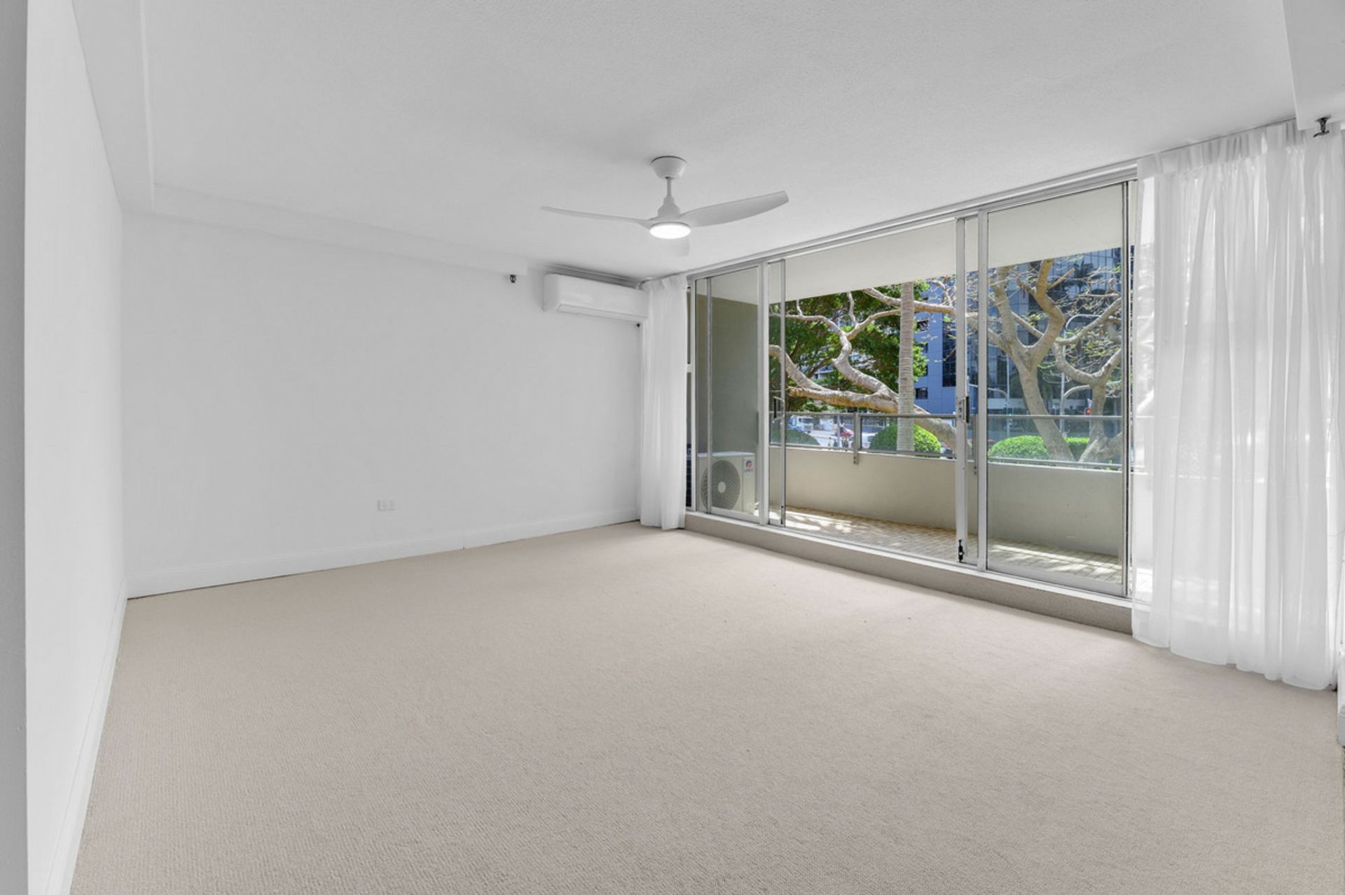 3/40 Ferny Avenue — photo 13 of 29