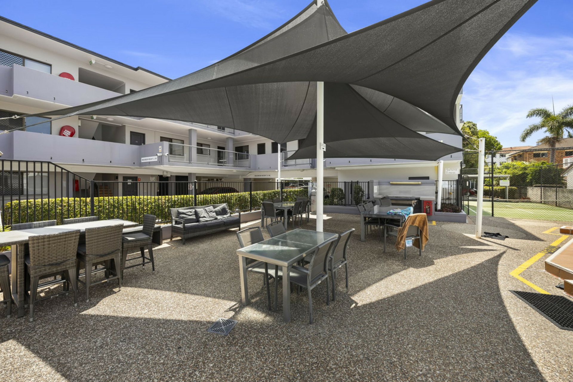 106/132 Marine Parade — photo 6 of 9