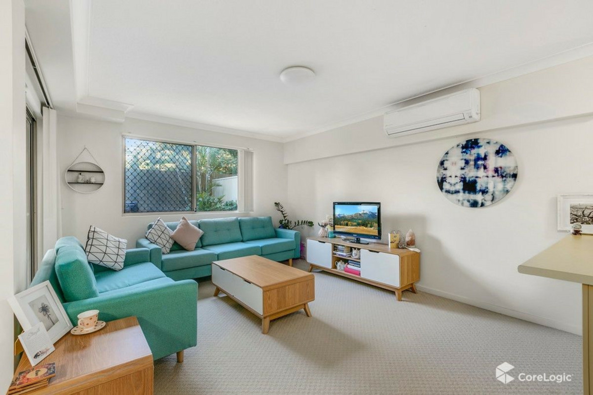 3/13D Wyndham Avenue — photo 2 of 11