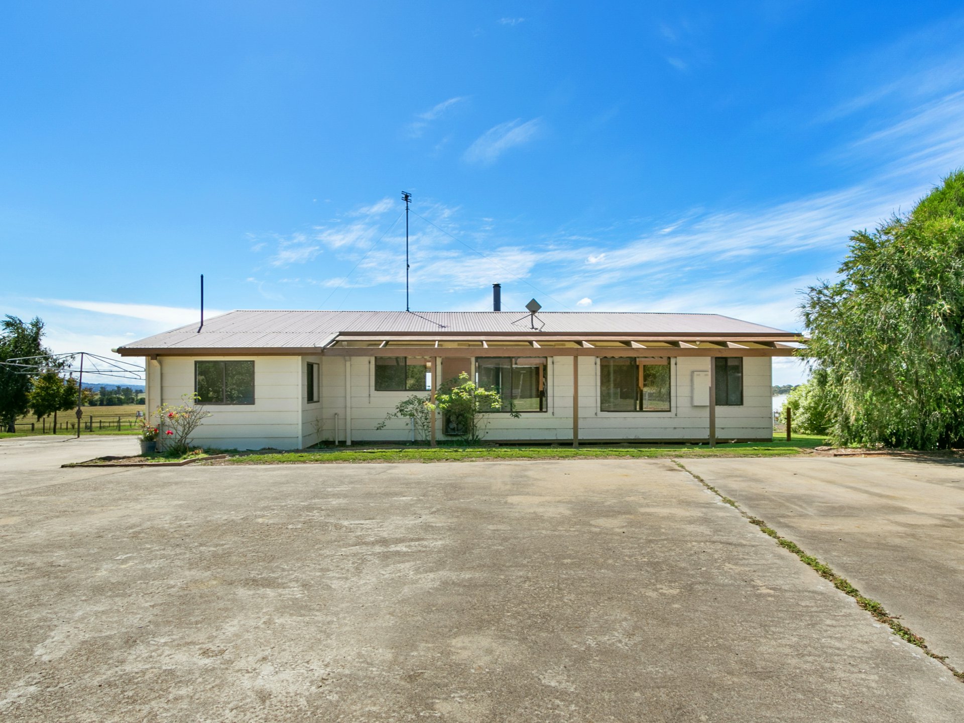 65 Ives Road, LINDENOW SOUTH