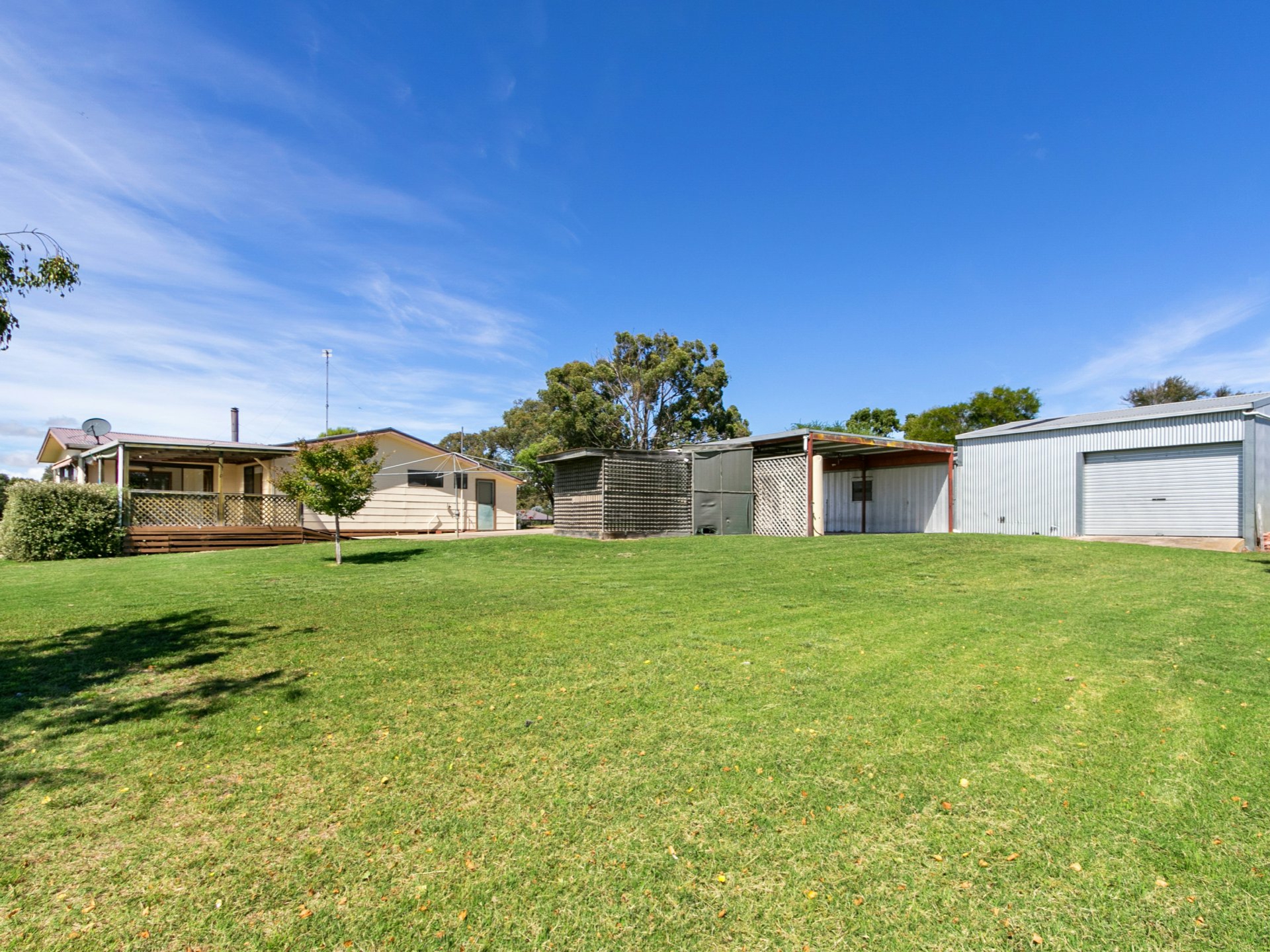 65 Ives Road, LINDENOW SOUTH