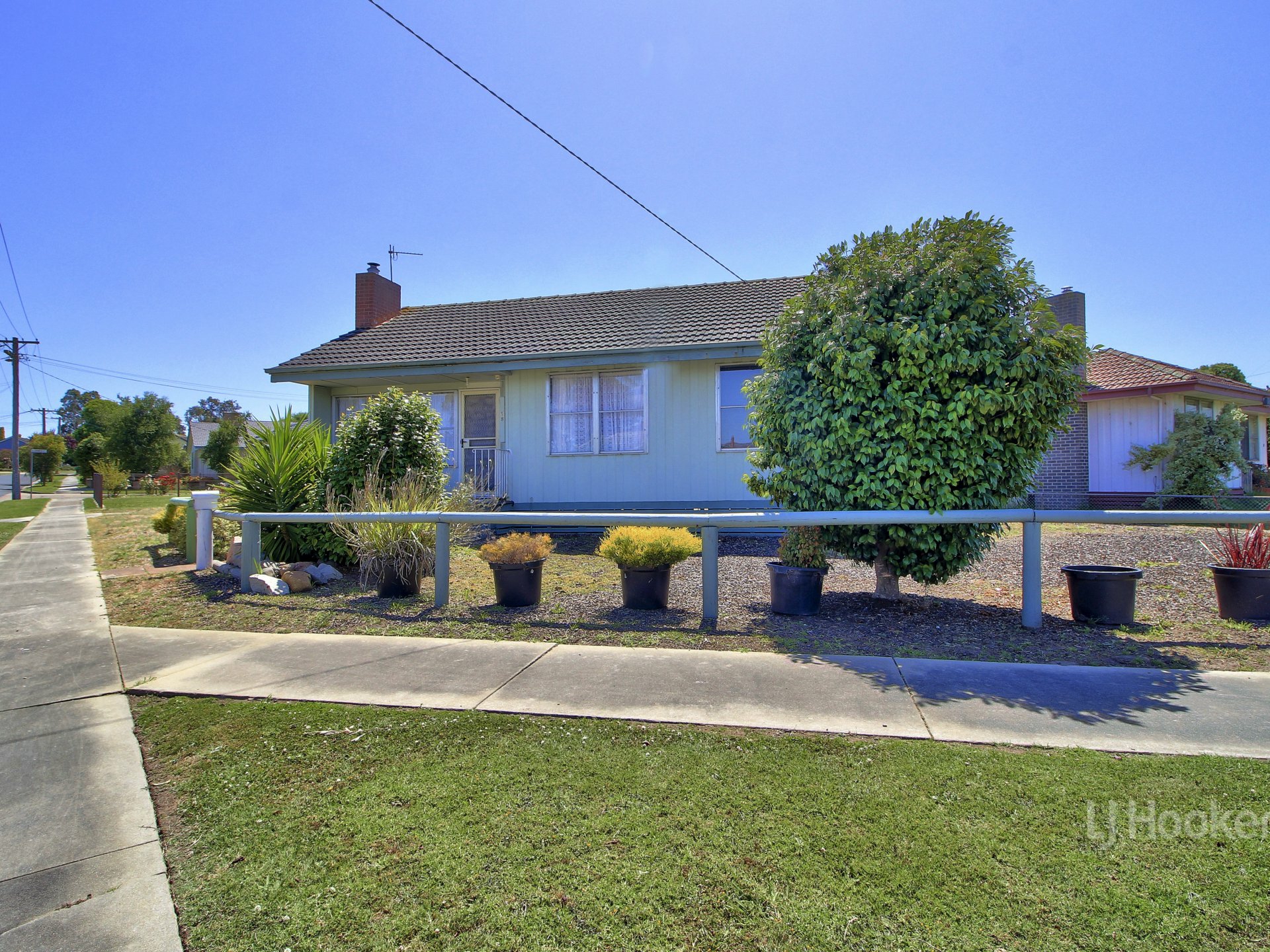 18 Davies Street, Bairnsdale