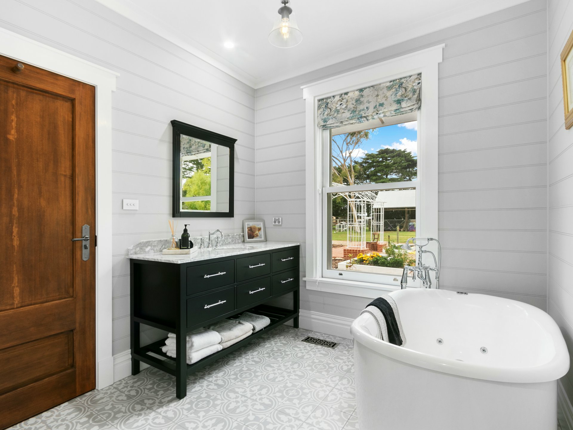 715 Bairnsdale/Dargo Road, BAIRNSDALE