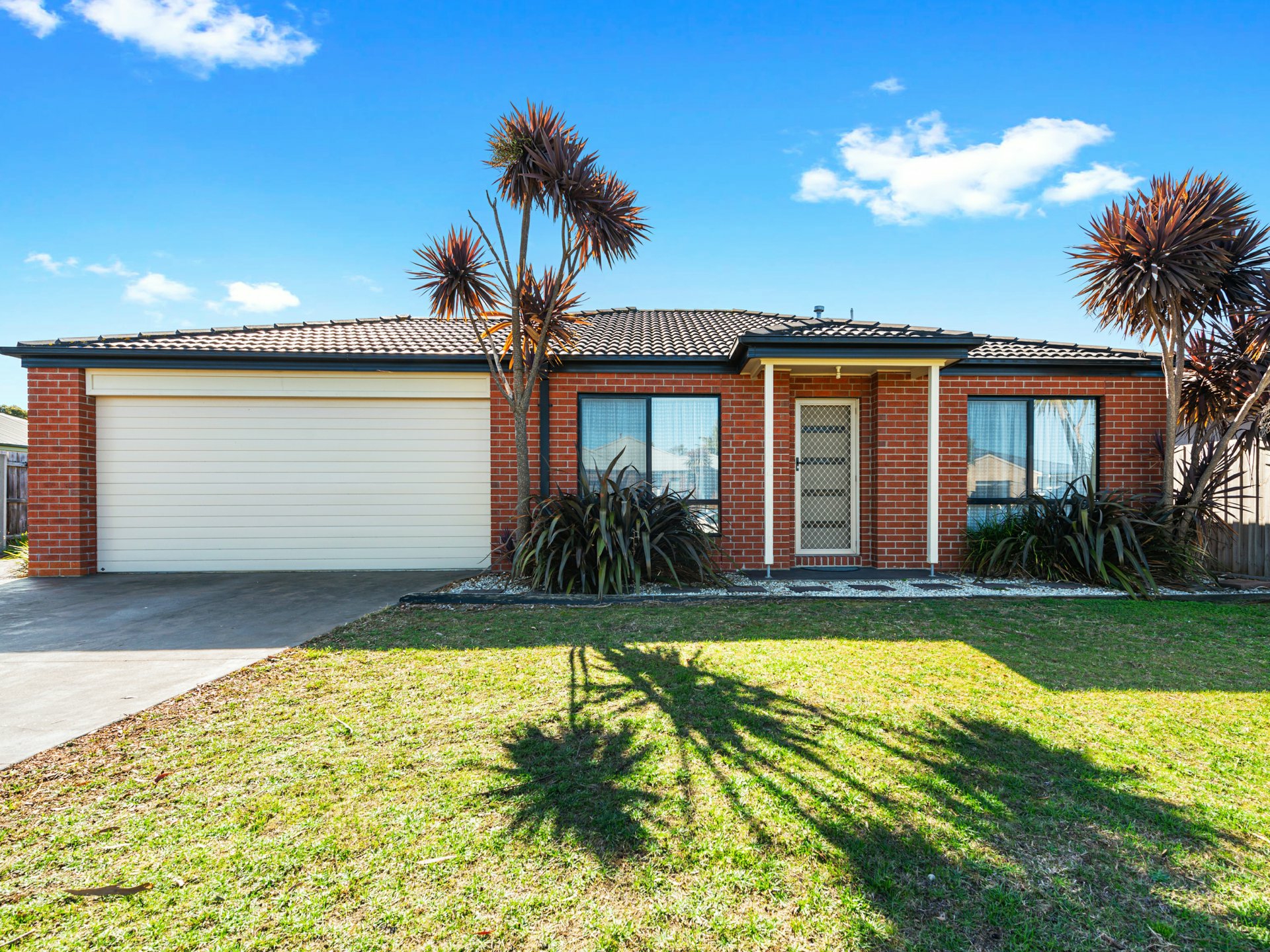 Unit 1/9 Selwyn Court, Eastwood
