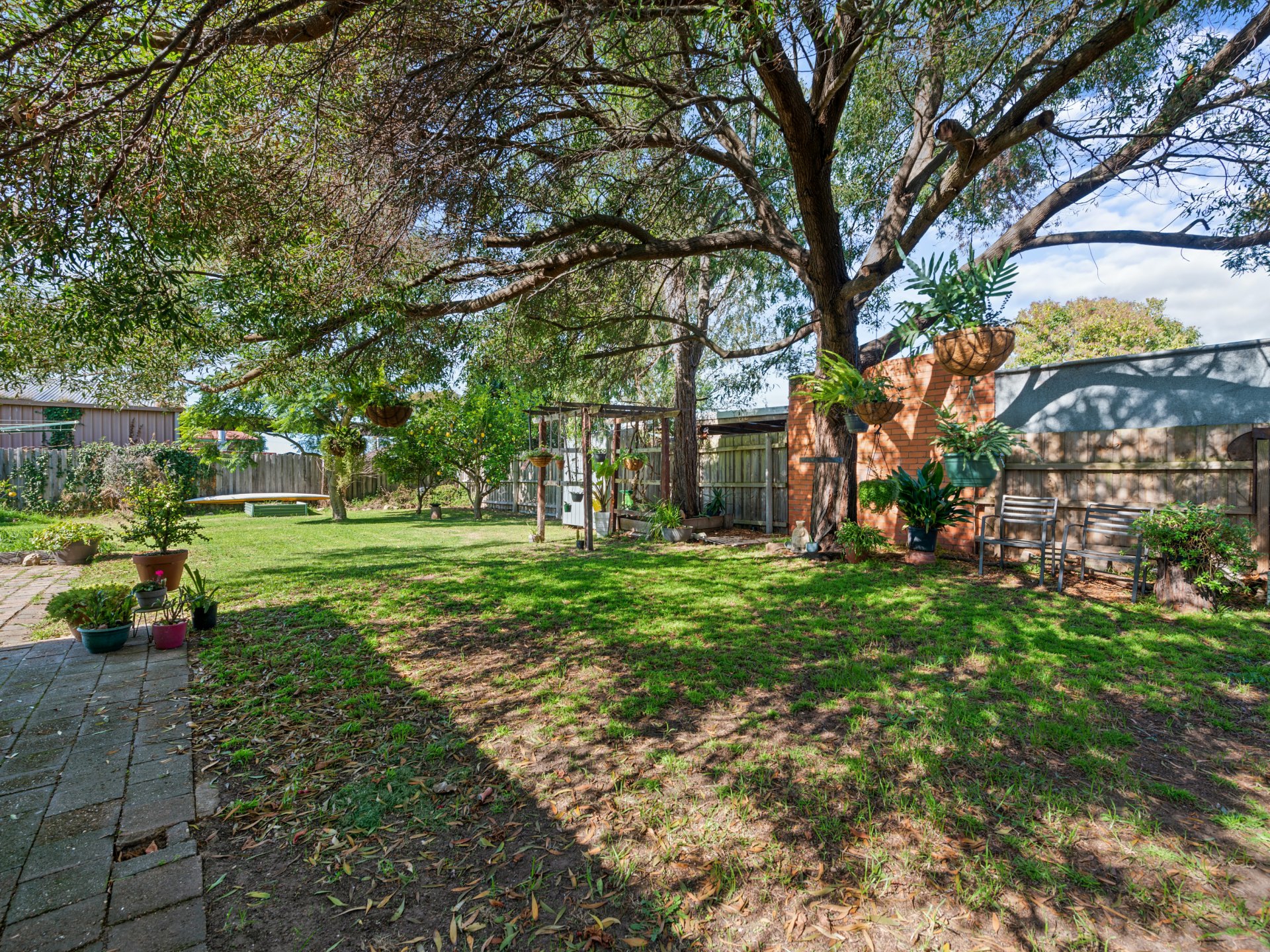 10 Dean Street, BAIRNSDALE