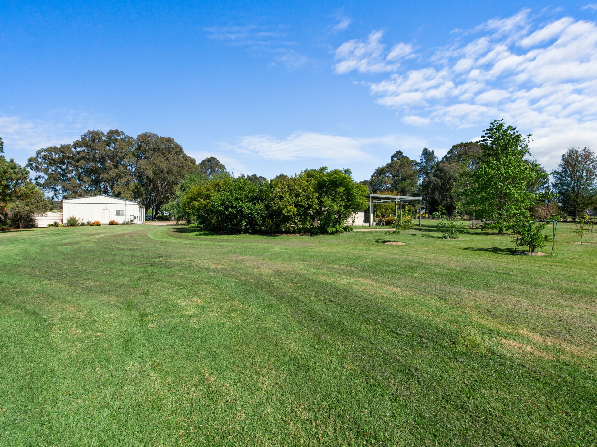 246 Nicholson Sarsfield Road, NICHOLSON