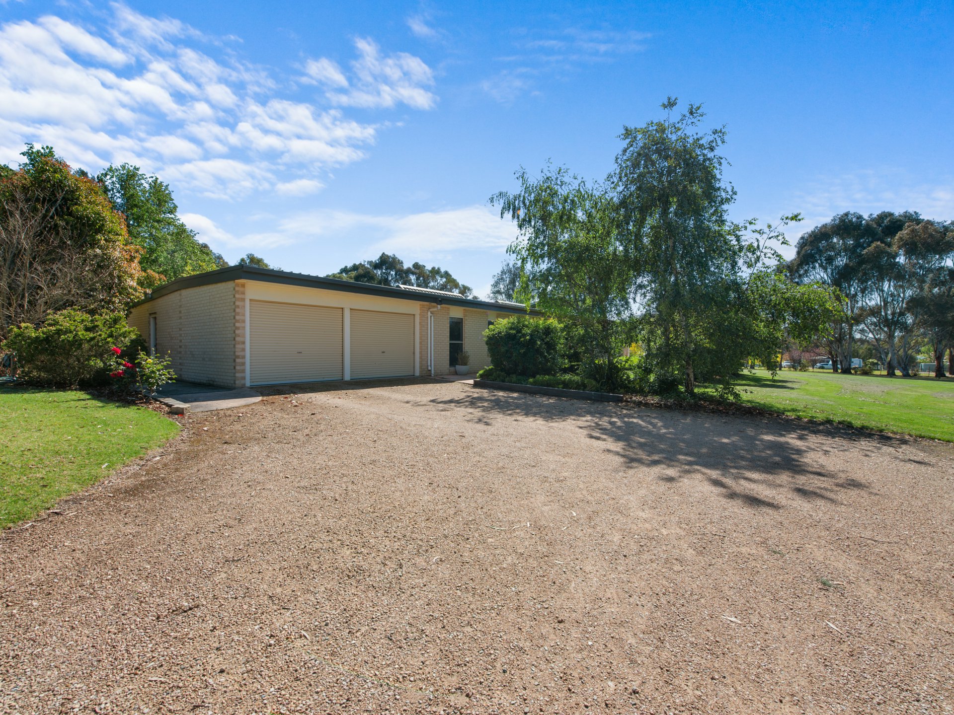 246 Nicholson Sarsfield Road, NICHOLSON