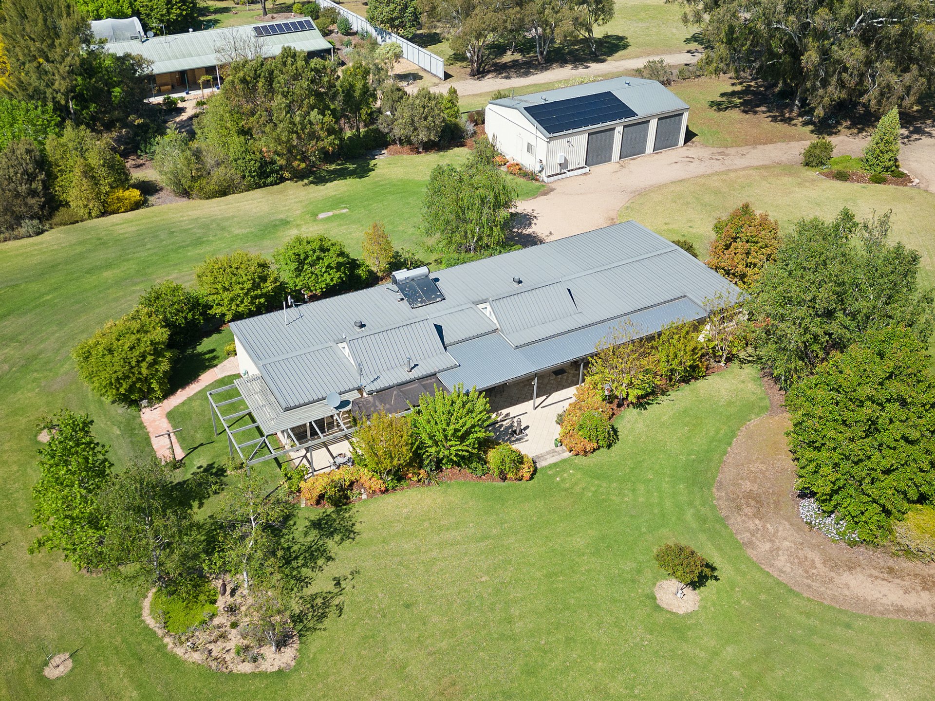 246 Nicholson Sarsfield Road, NICHOLSON