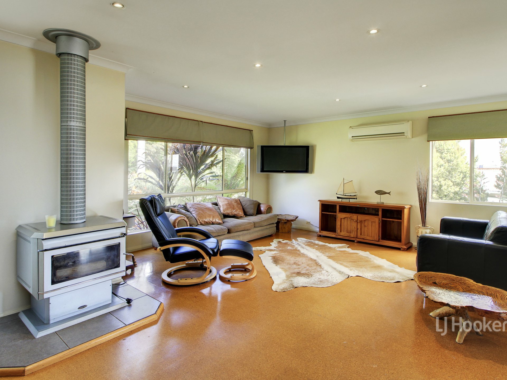 9193 Great Alpine Road Bruthen VIC House for Sale LJ Hooker