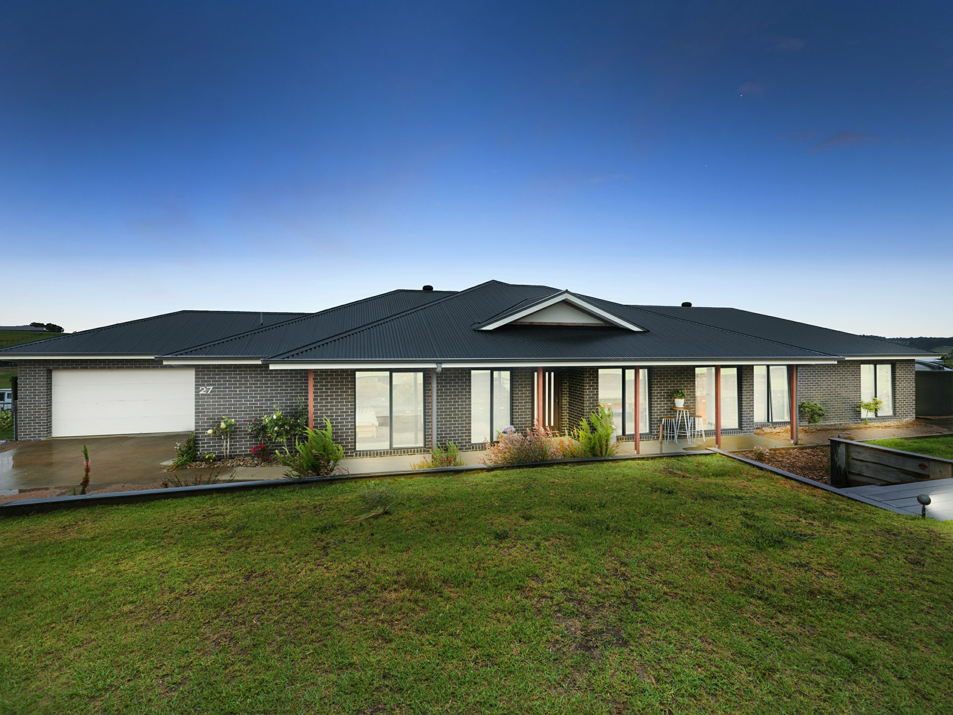27 Salvatore Drive Wy Yung VIC Property Details LJ Hooker