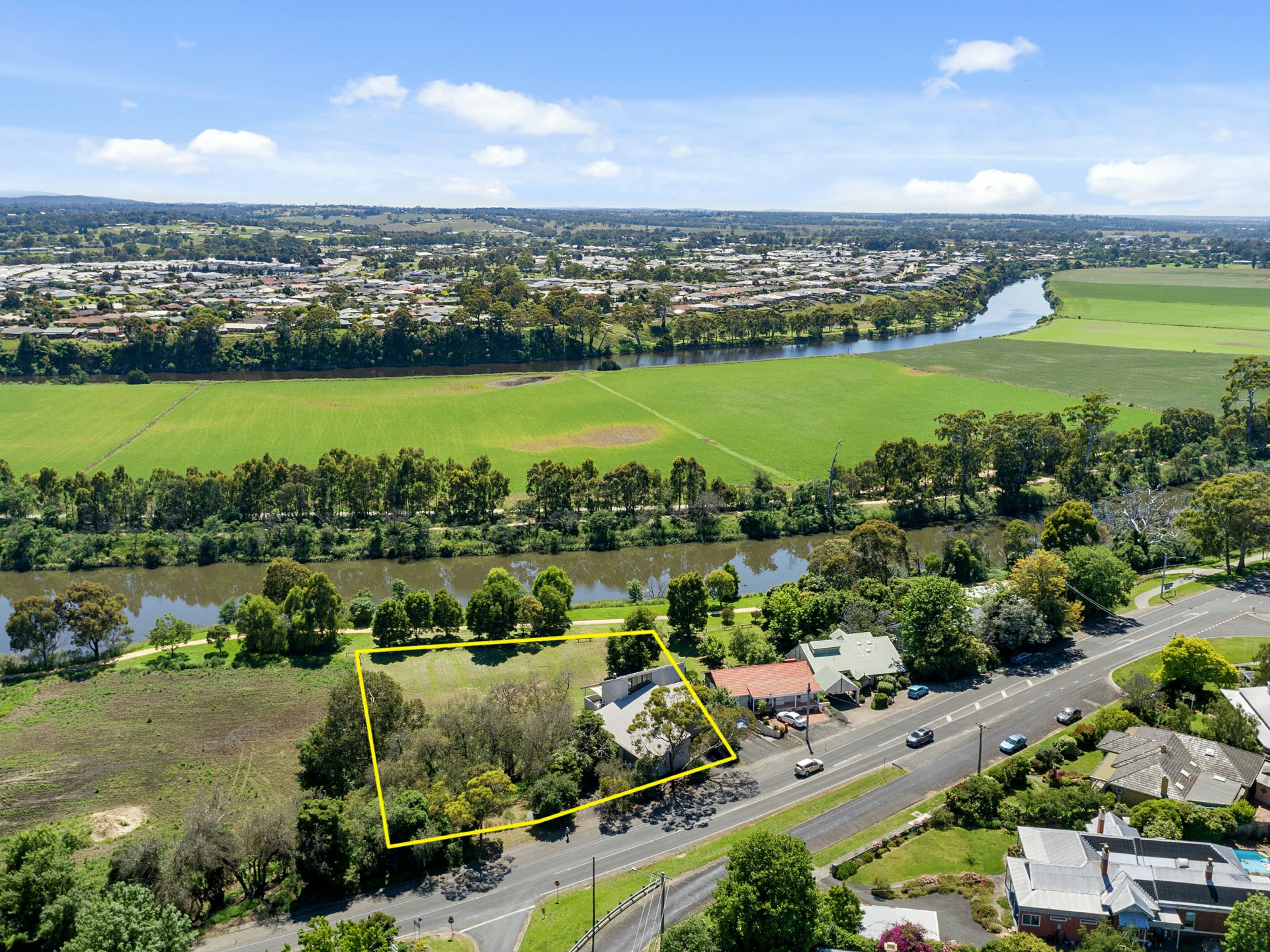 106 Riverine Street Bairnsdale VIC Property Details LJ Hooker