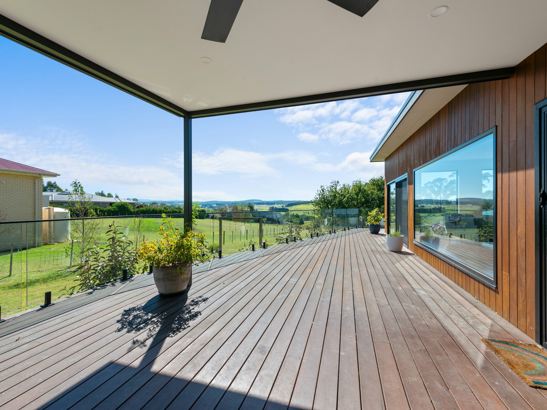 220 Bullumwaal Road, WY YUNG