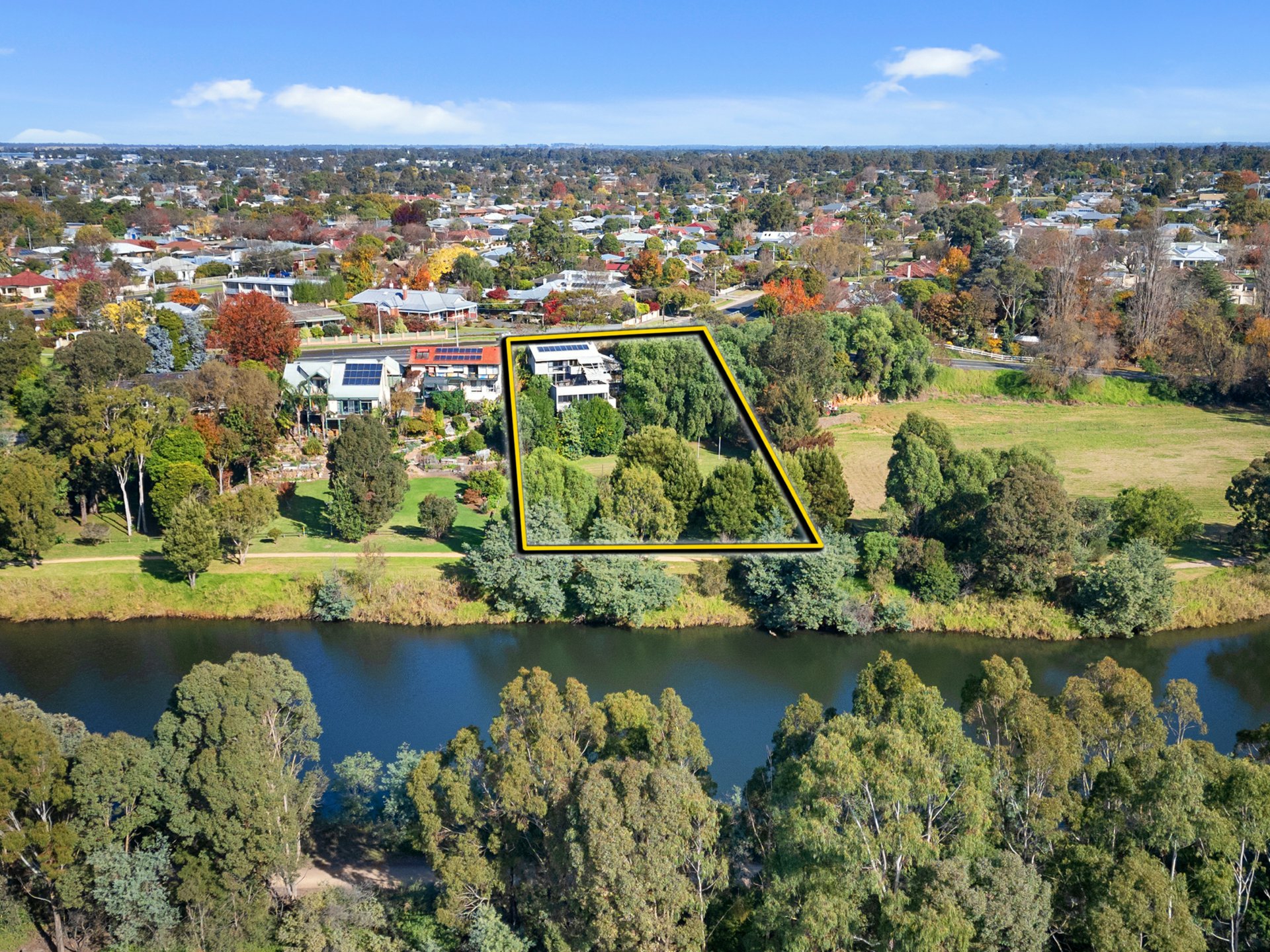 106 Riverine St, BAIRNSDALE