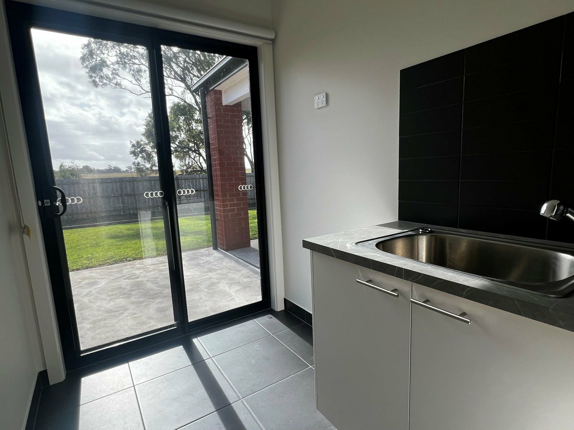 15 Houghton Crescent, EAGLE POINT