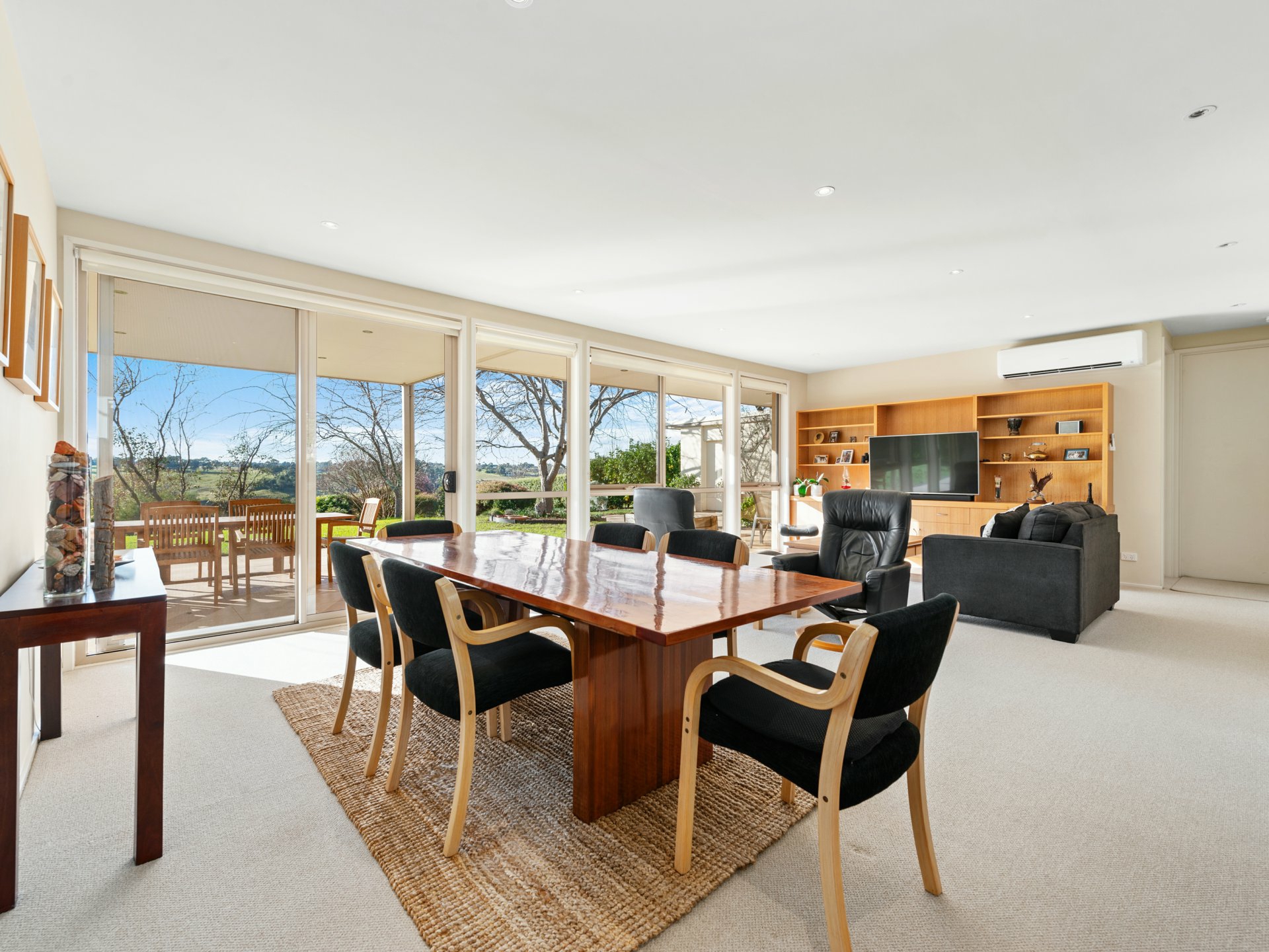 236 Bullumwaal Road, WY YUNG