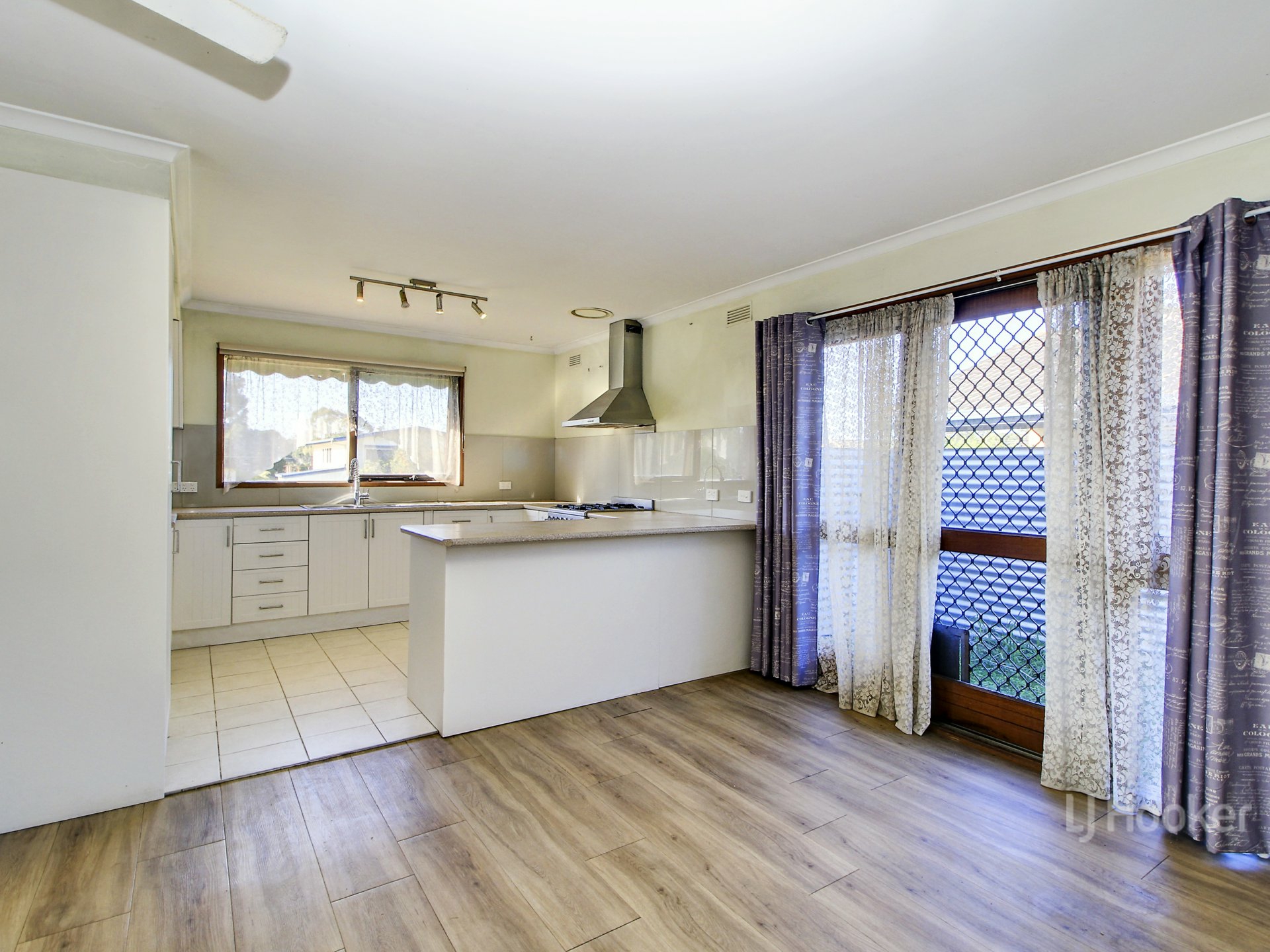 19 Nicholson Sarsfield Road Nicholson VIC House for Sale LJ Hooker