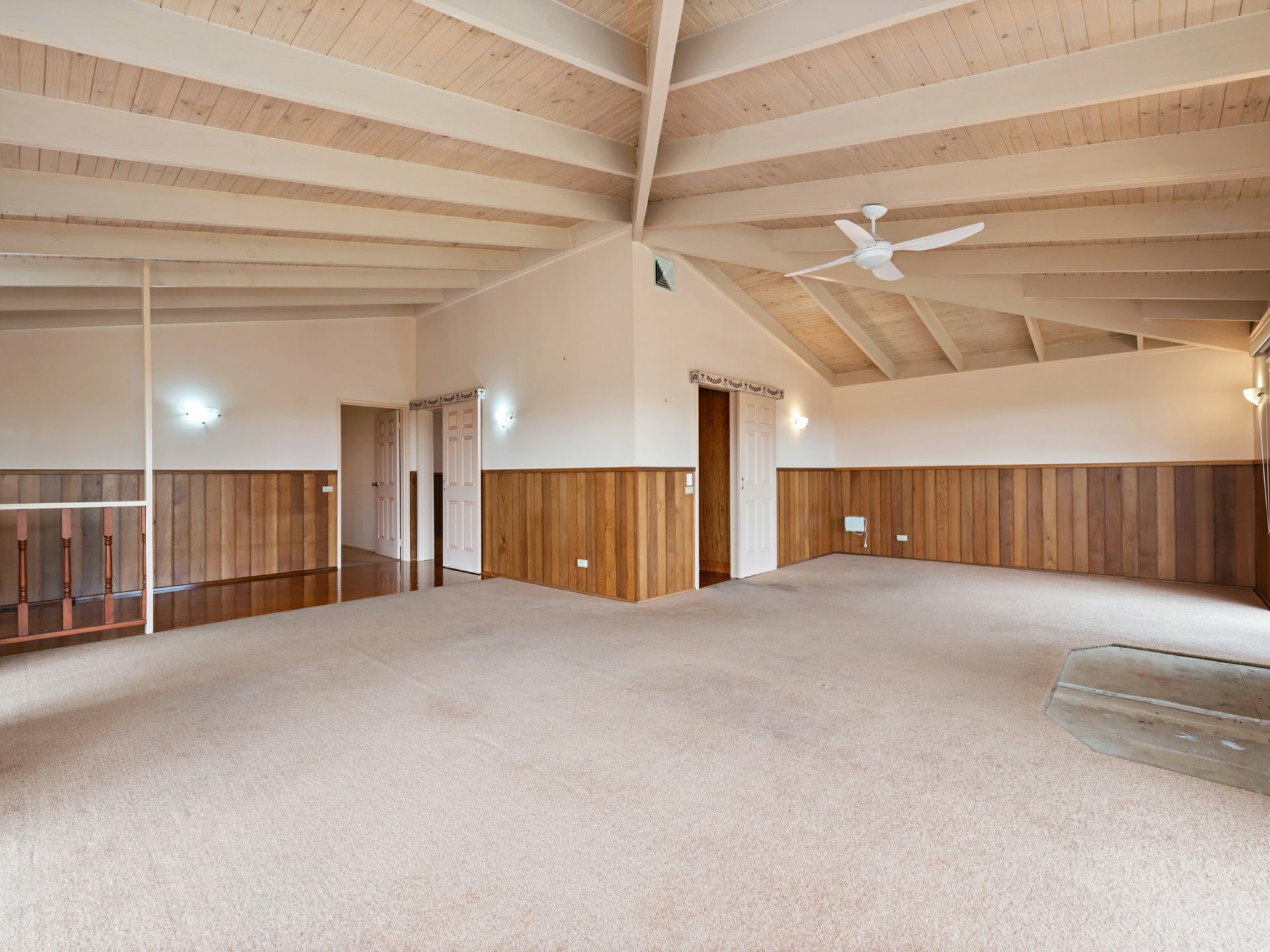 12 Ewing Court, LAKES ENTRANCE