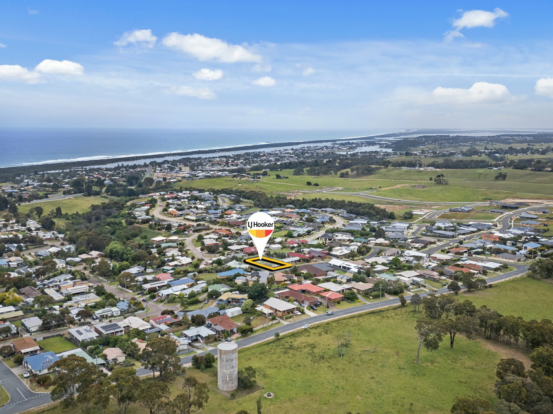 12 Ewing Court, LAKES ENTRANCE