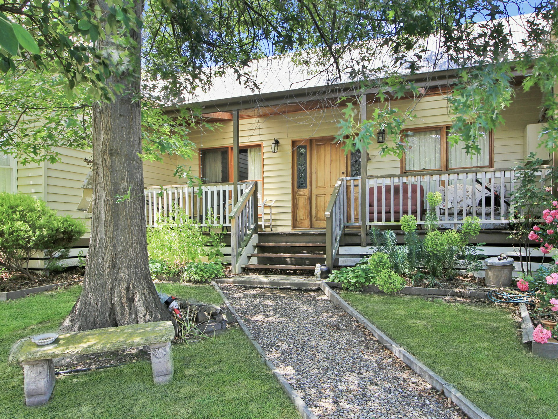 143 Day Avenue, OMEO