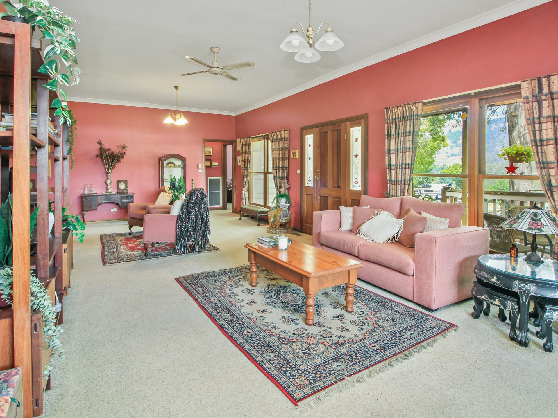 143 Day Avenue, OMEO