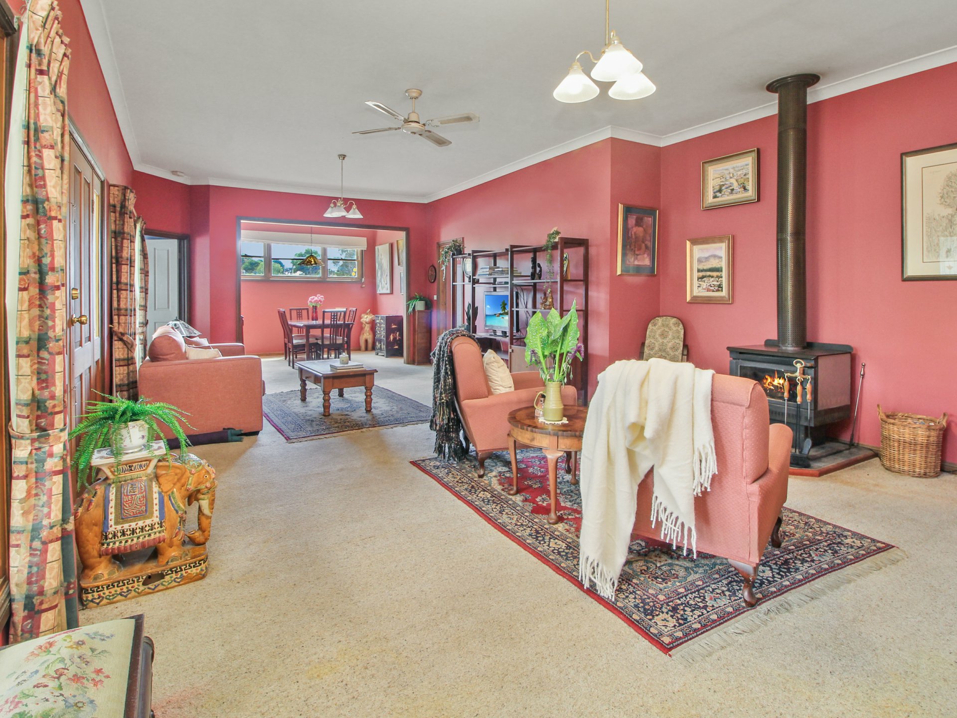 143 Day Avenue, OMEO