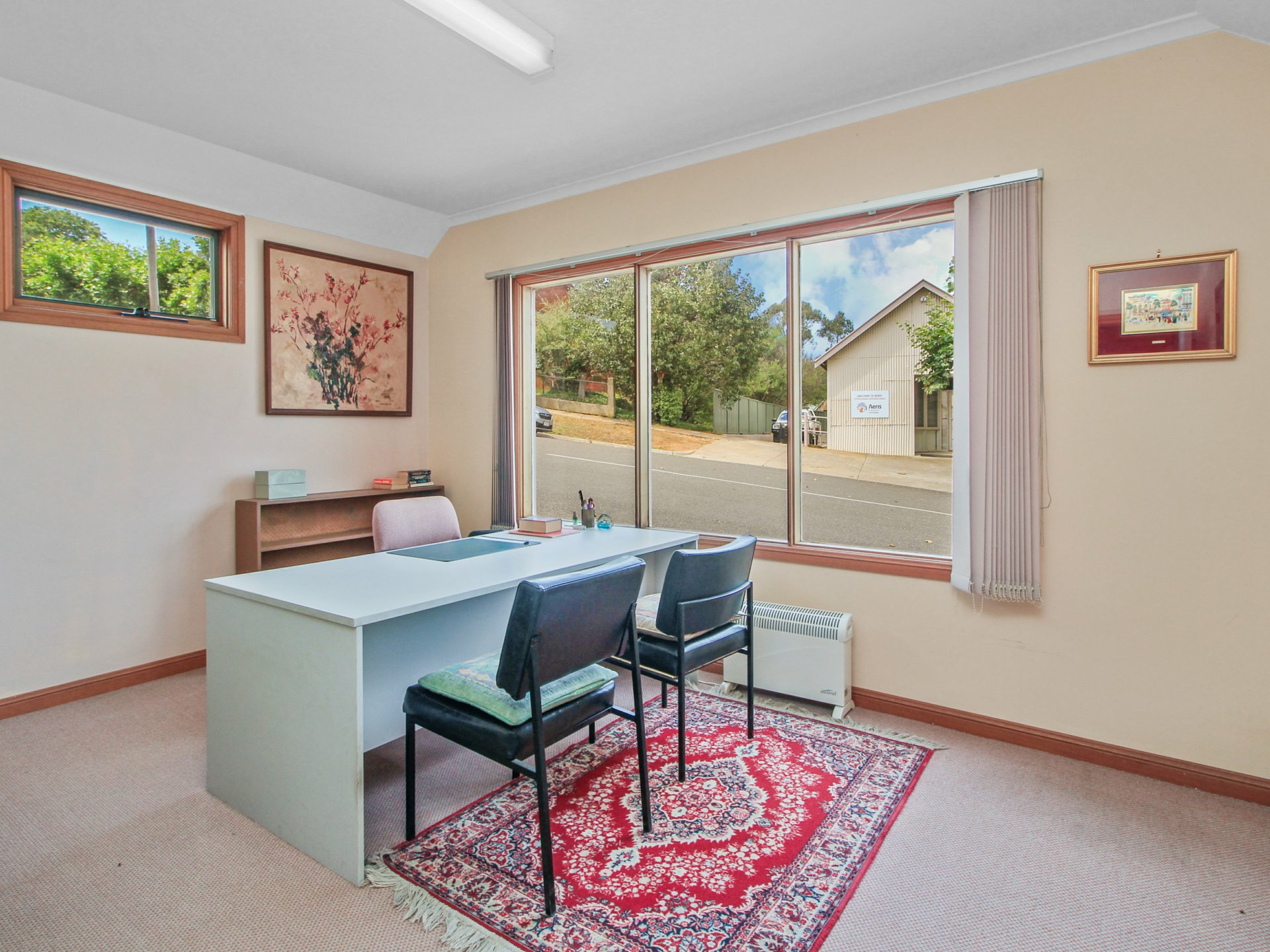 143 Day Avenue, OMEO
