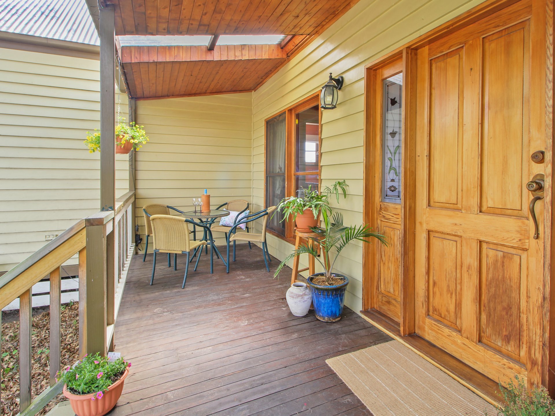 143 Day Avenue, OMEO