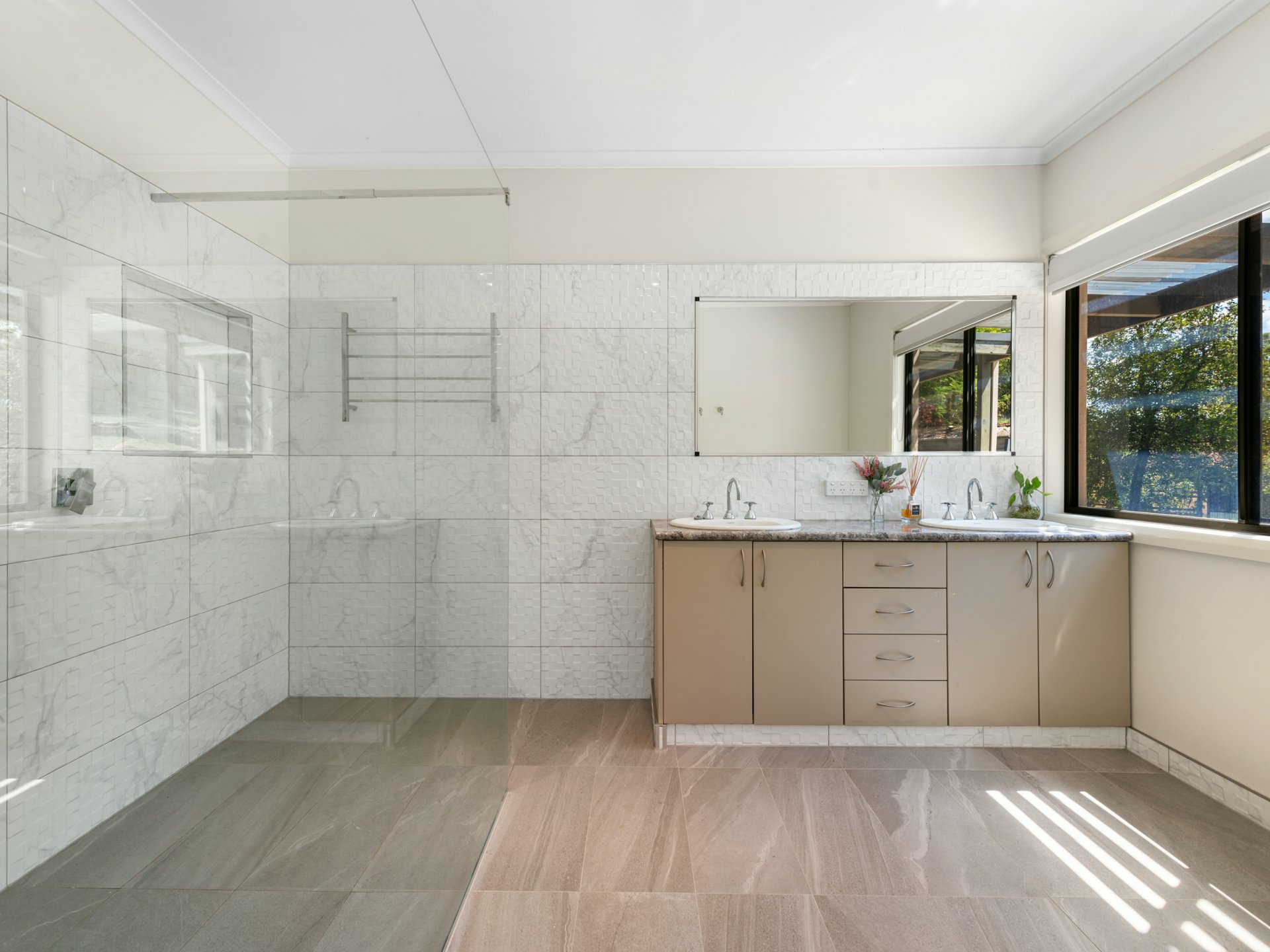 117 Nicholson Sarsfield Road, NICHOLSON