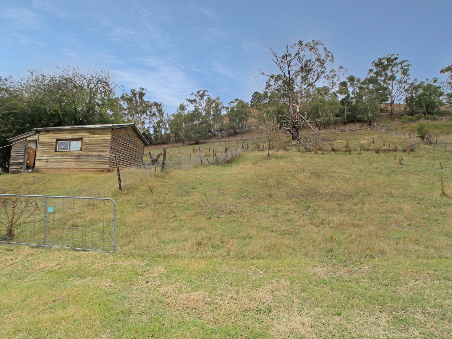 490 Great Alpine Road, OMEO