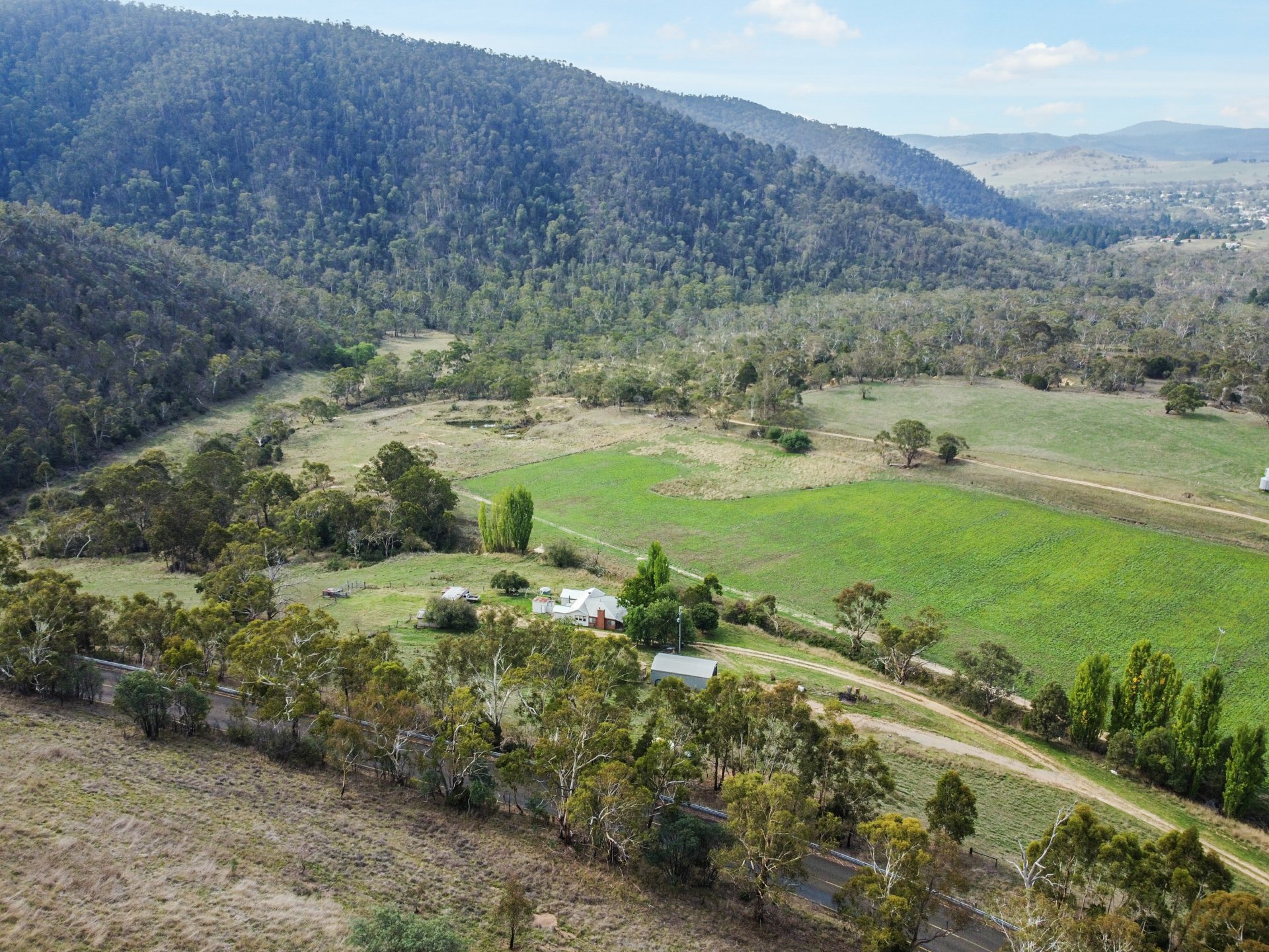 490 Great Alpine Road, OMEO