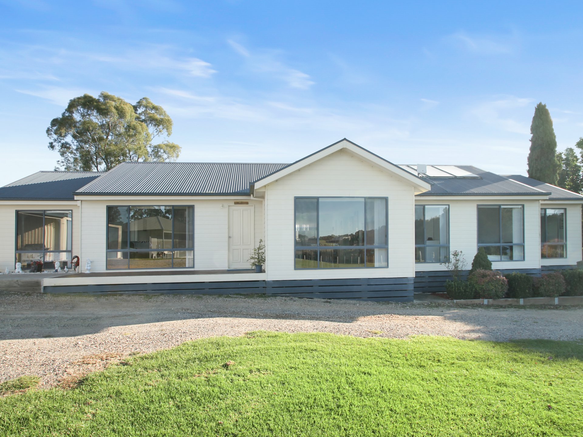 12 Bradley Court, NICHOLSON