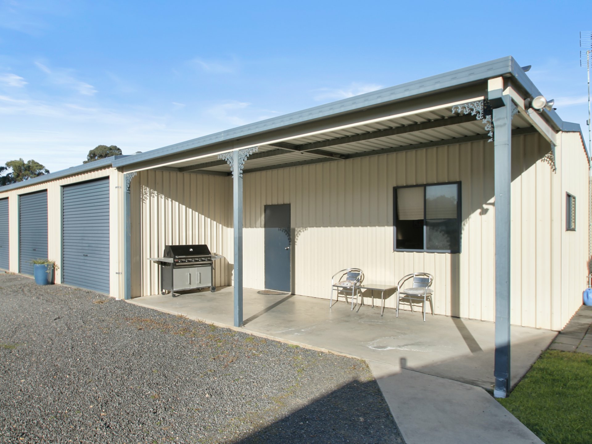 12 Bradley Court, NICHOLSON
